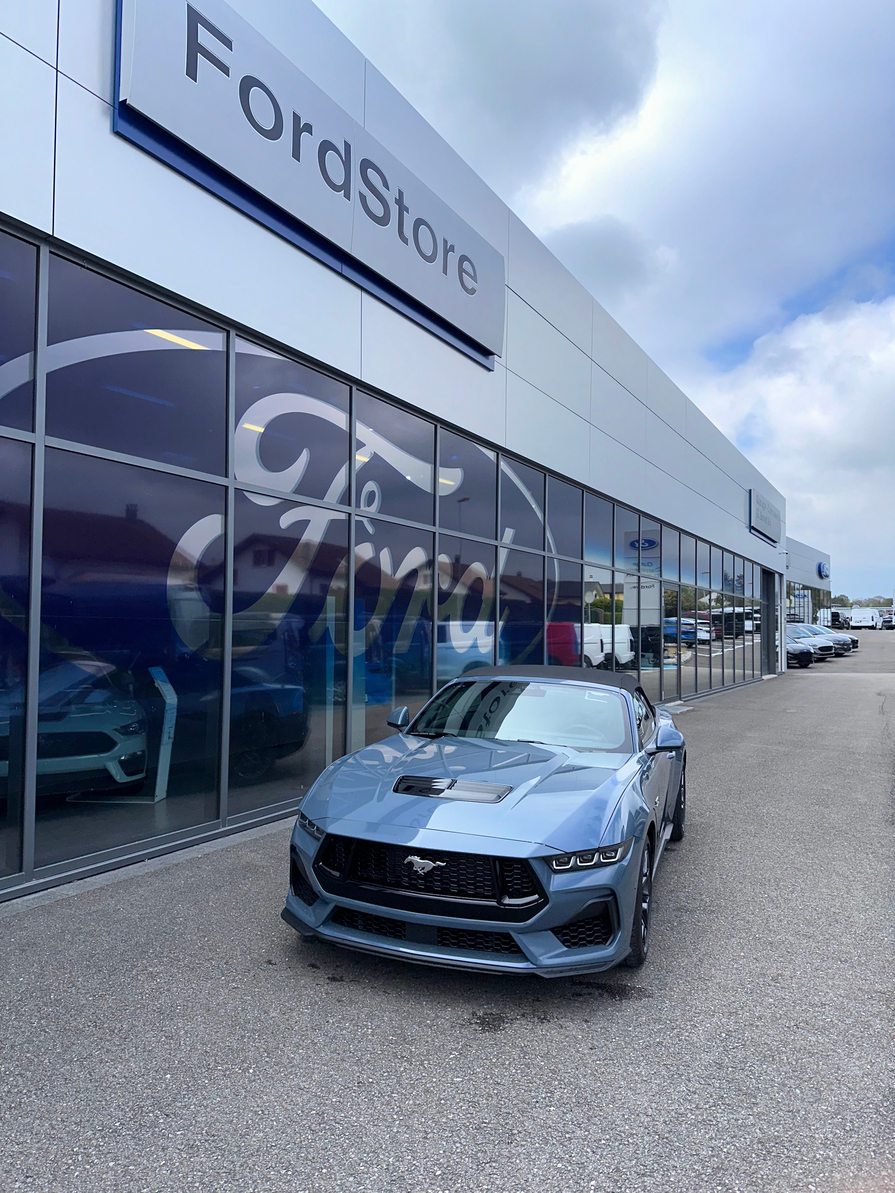 FORD Mustang Convertible 5.0 V8 GT 450CV/Aut.