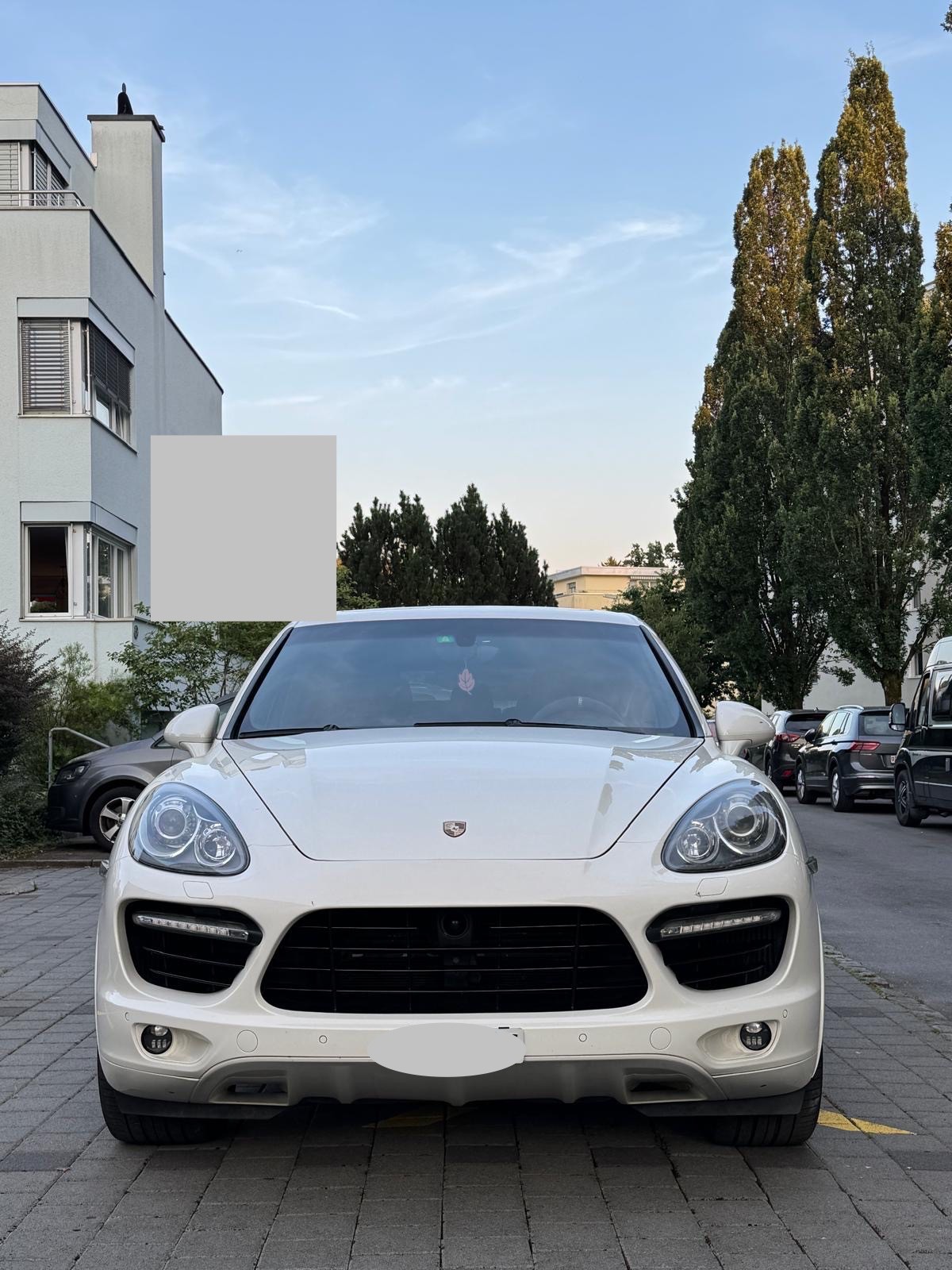 PORSCHE Cayenne Turbo