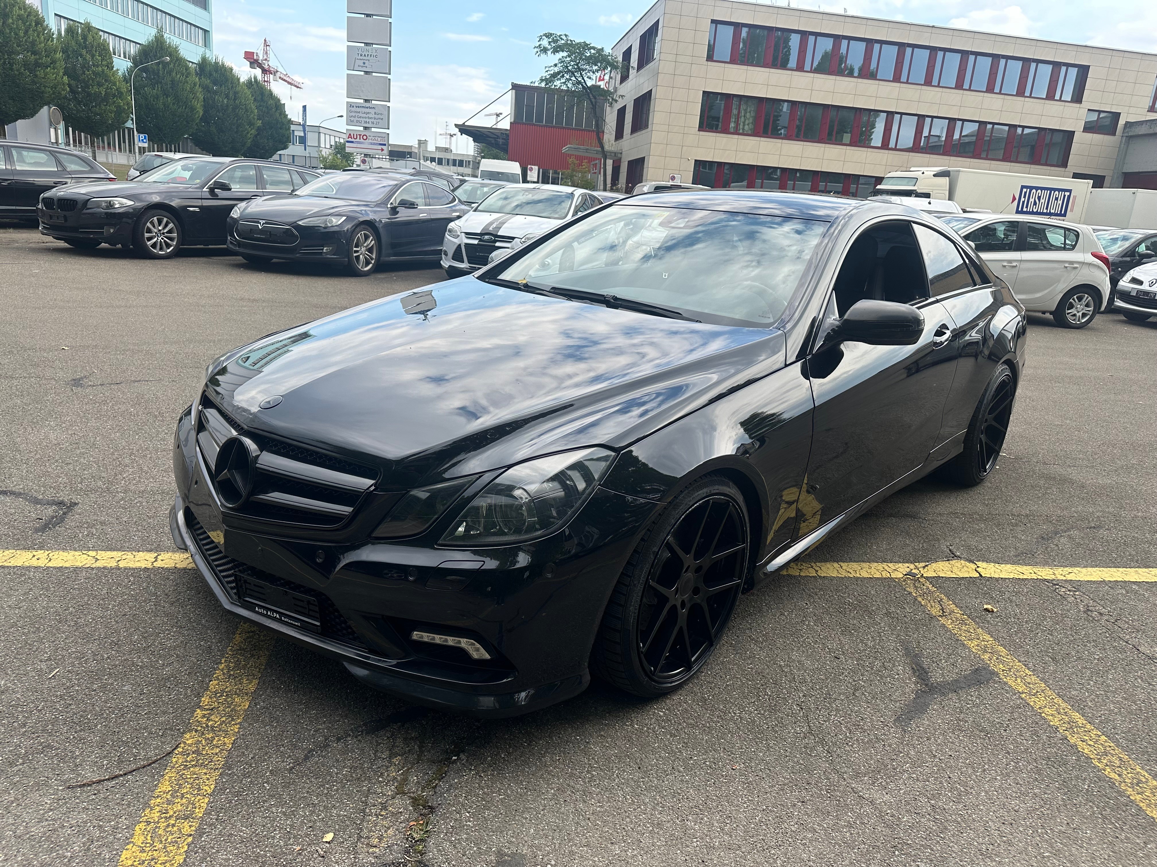 MERCEDES-BENZ E 350 CGI BlueEfficiency 7G-Tronic