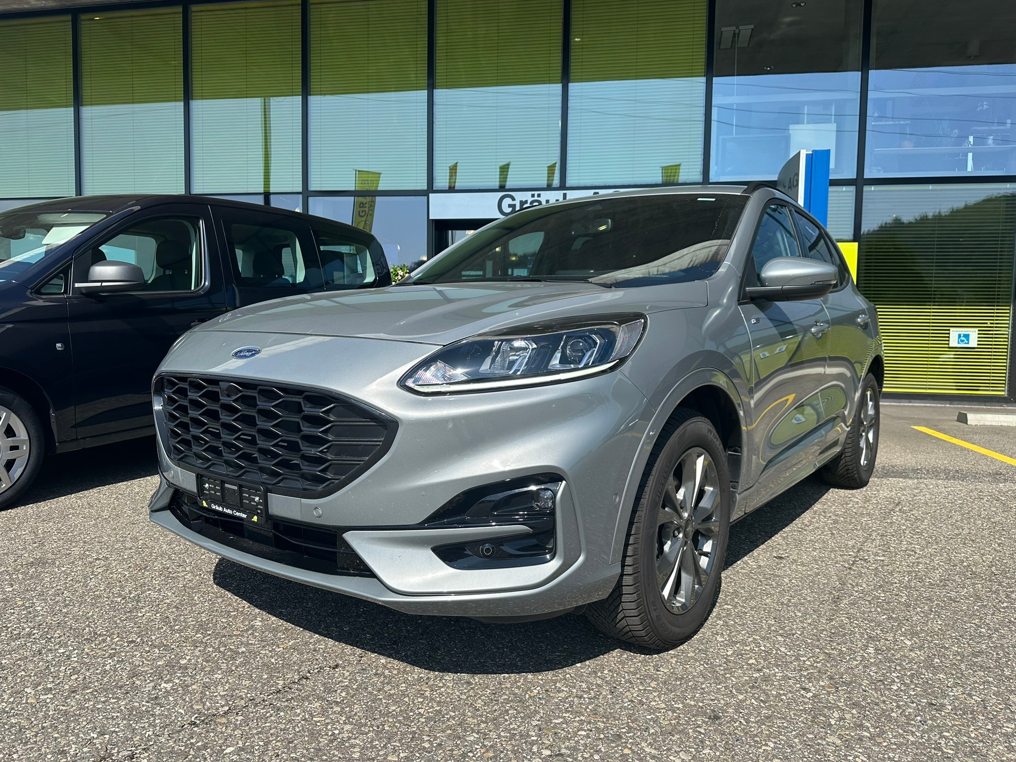 FORD Kuga 2.5 FHEV ST-Line 4WD