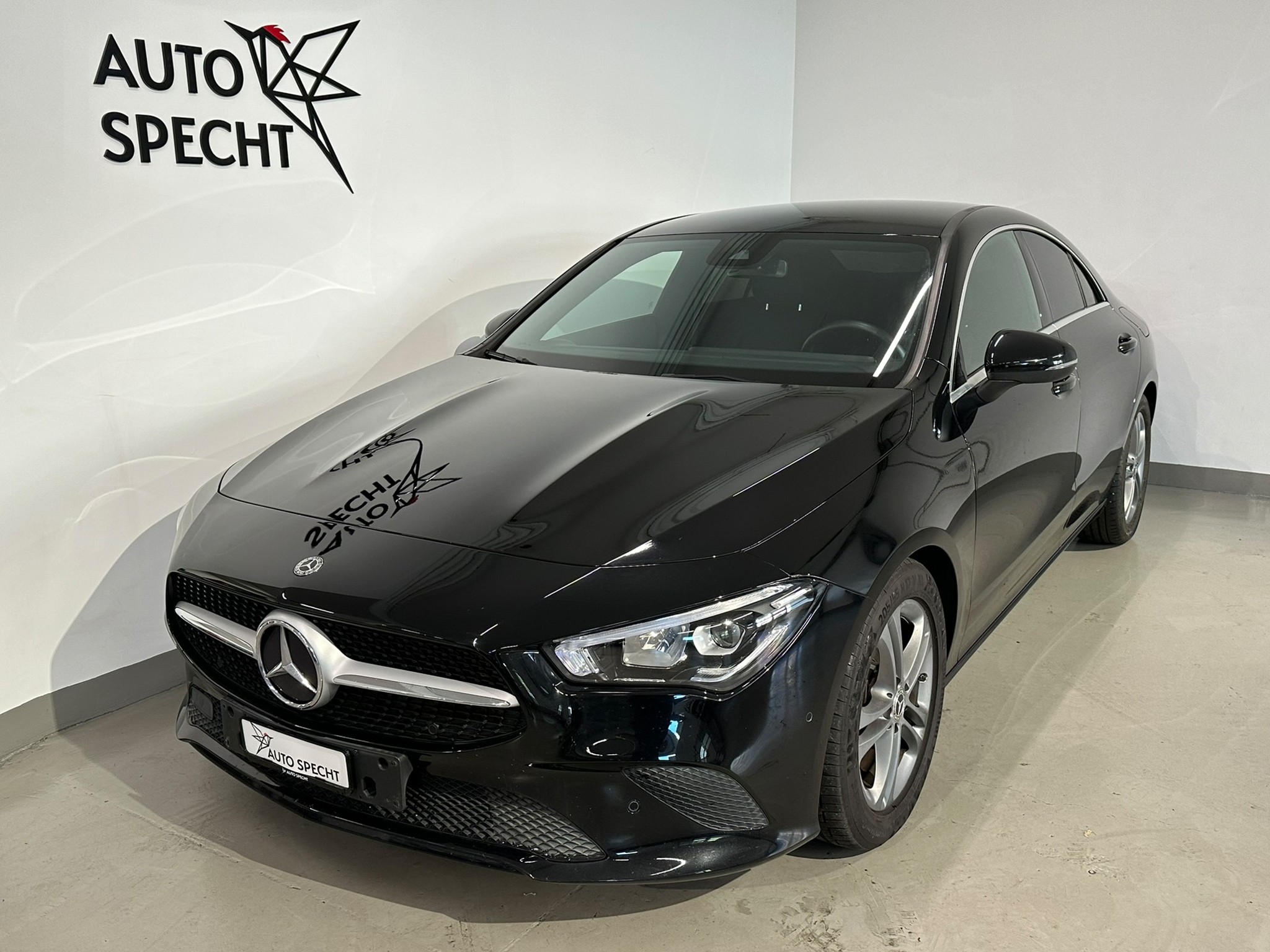 MERCEDES-BENZ CLA 180 d Style 7G-DCT