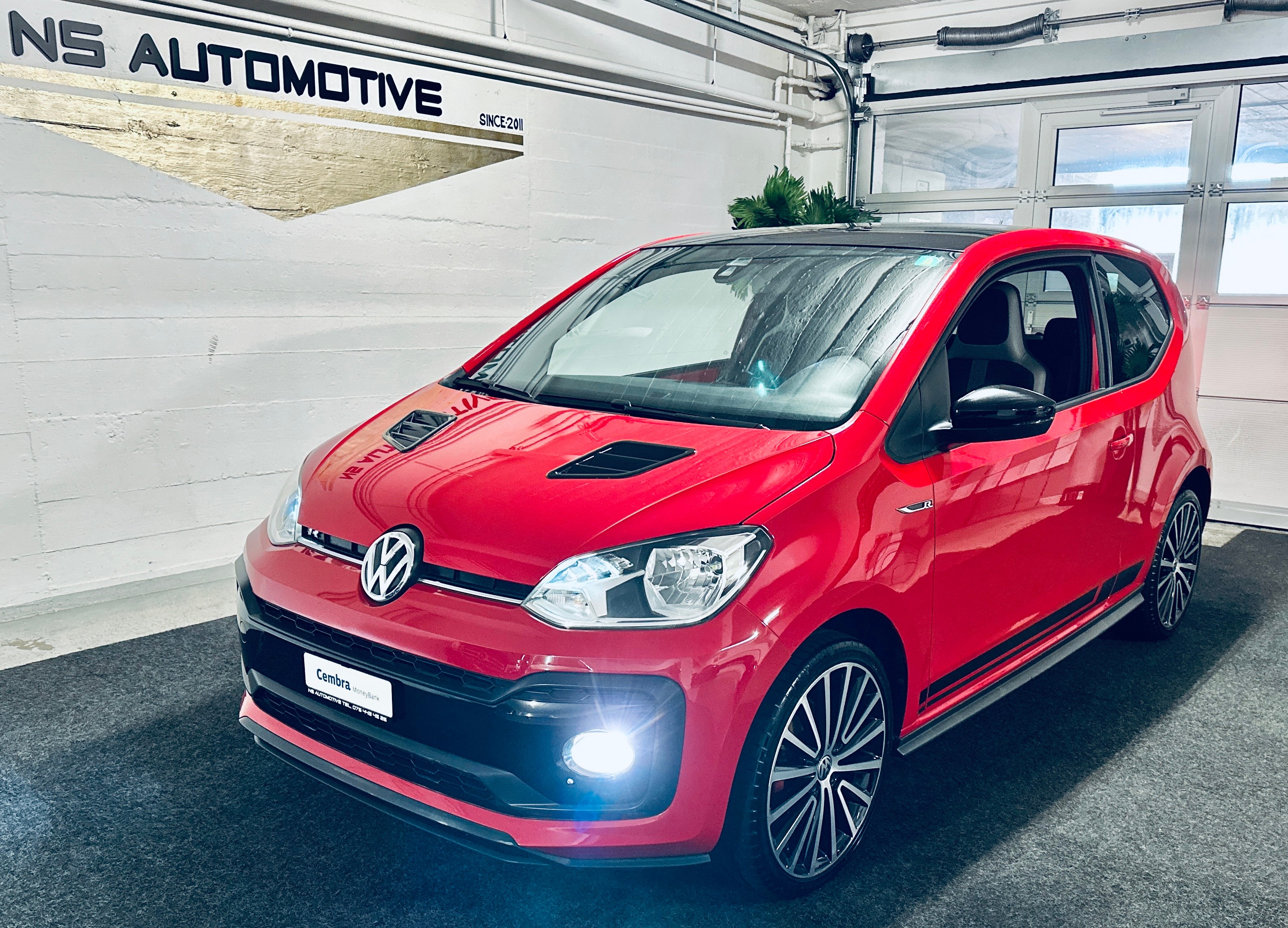 VW Up 1.0 BMT high R Line