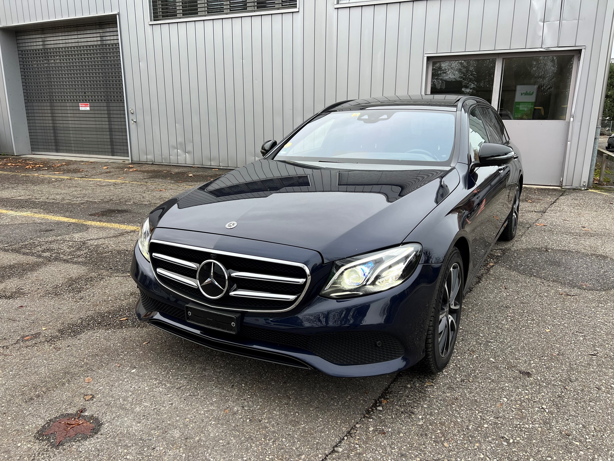 MERCEDES-BENZ E 220 d Avantgarde 4Matic 9G-Tronic