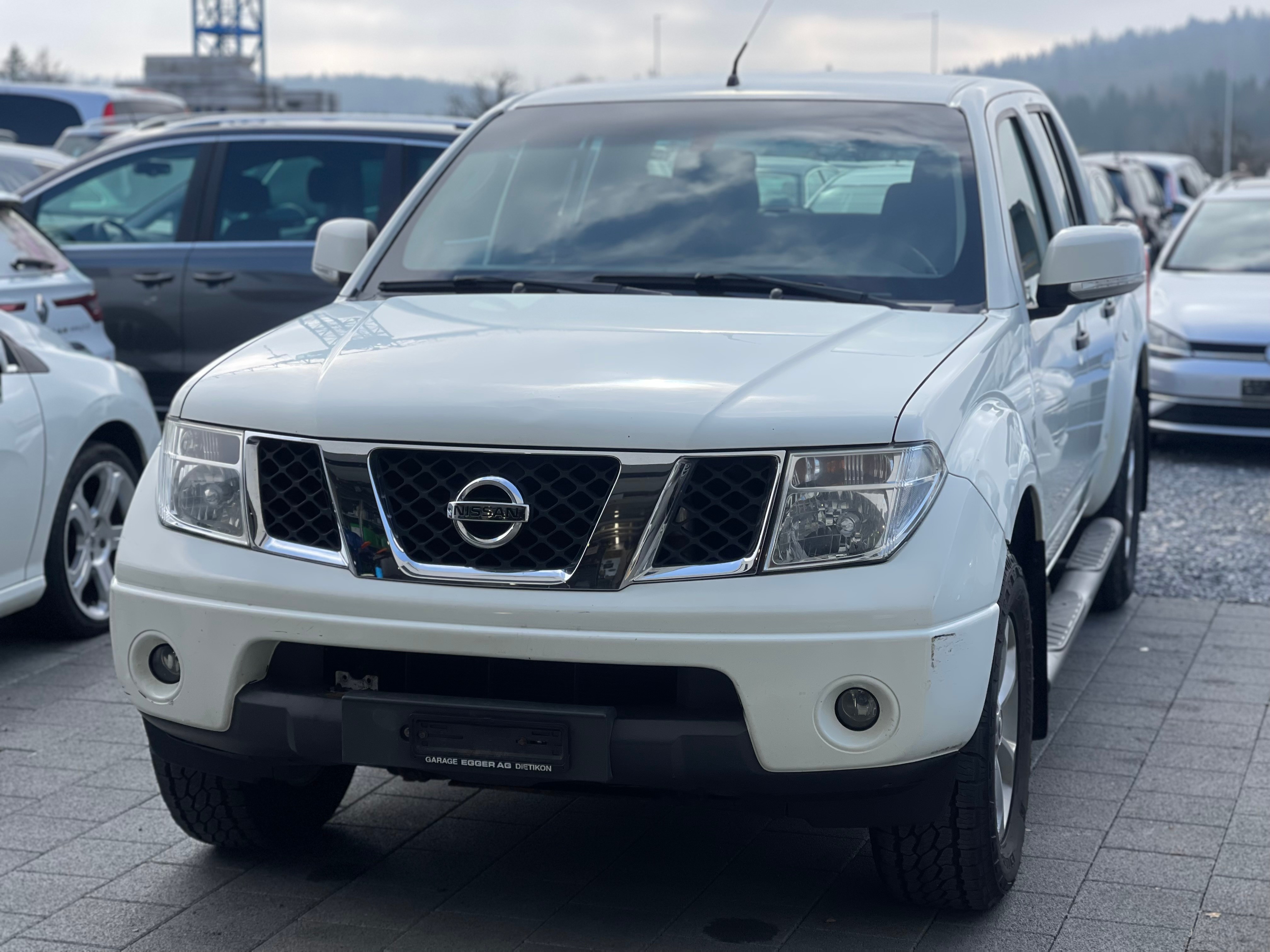 NISSAN Navara Double Cab LE 2.5 dCi 4WD