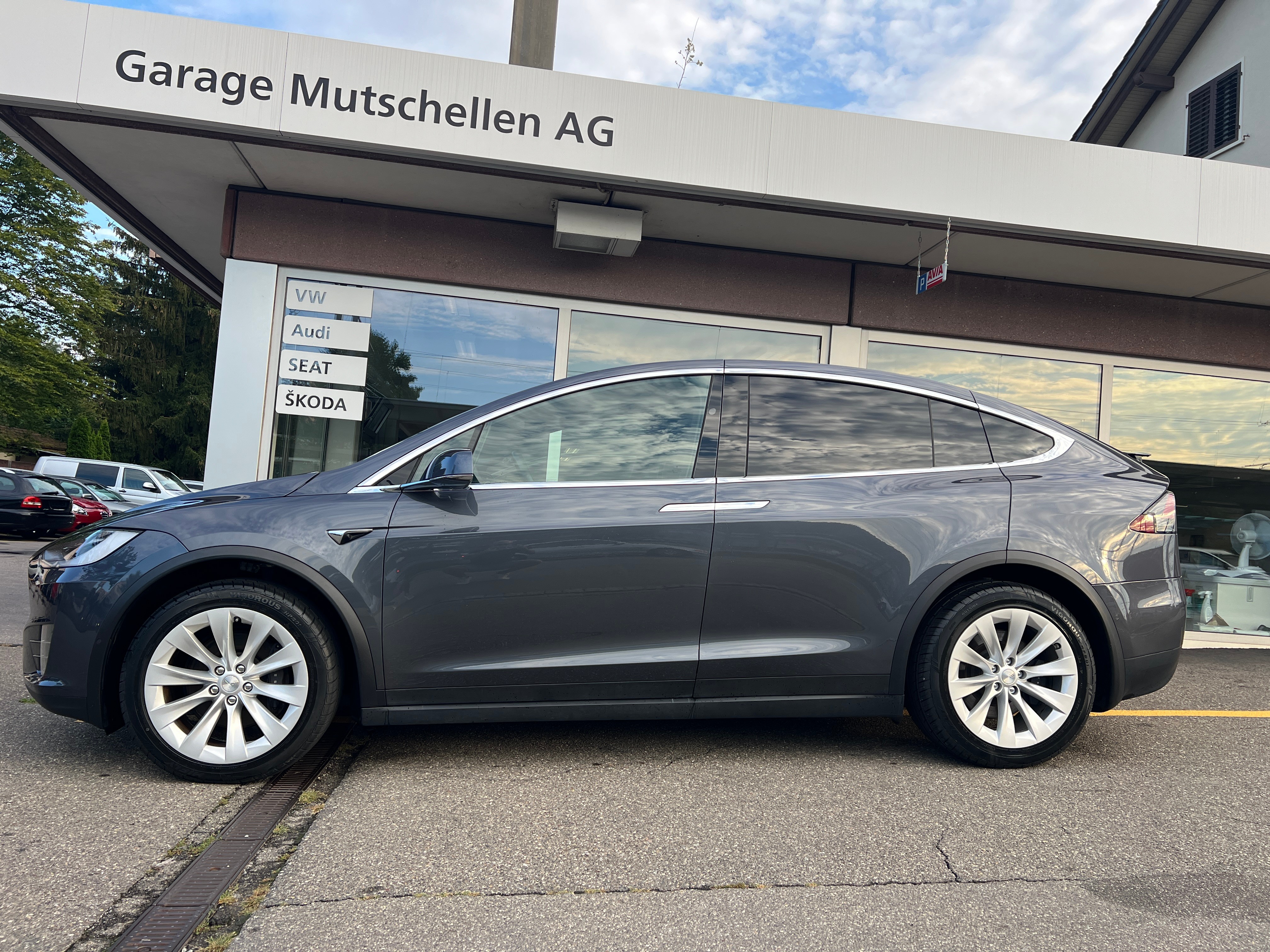 TESLA Model X 100D Maximale-Reichweite 619km 6-Sitzer Werksgarantie