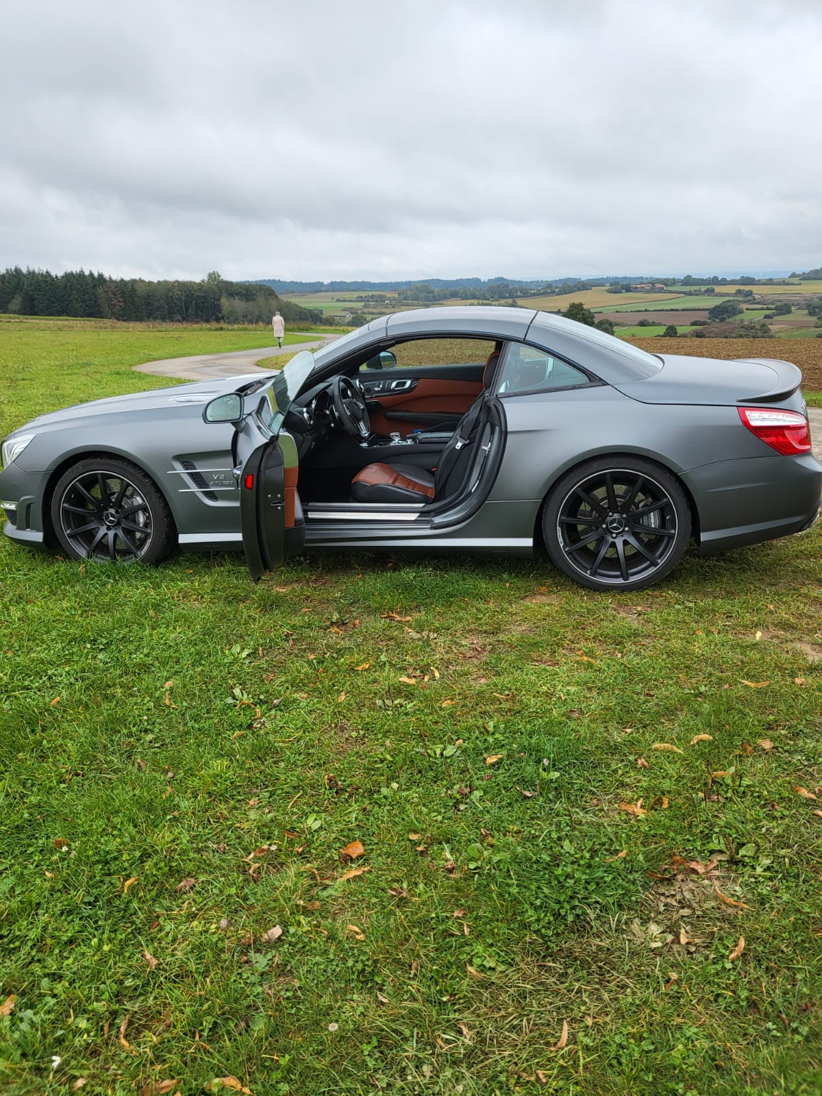 MERCEDES-BENZ SL 63 AMG Speedshift