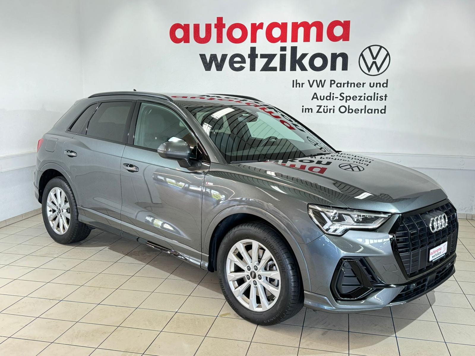 AUDI Q3 40 TFSI S line quattro S-tronic