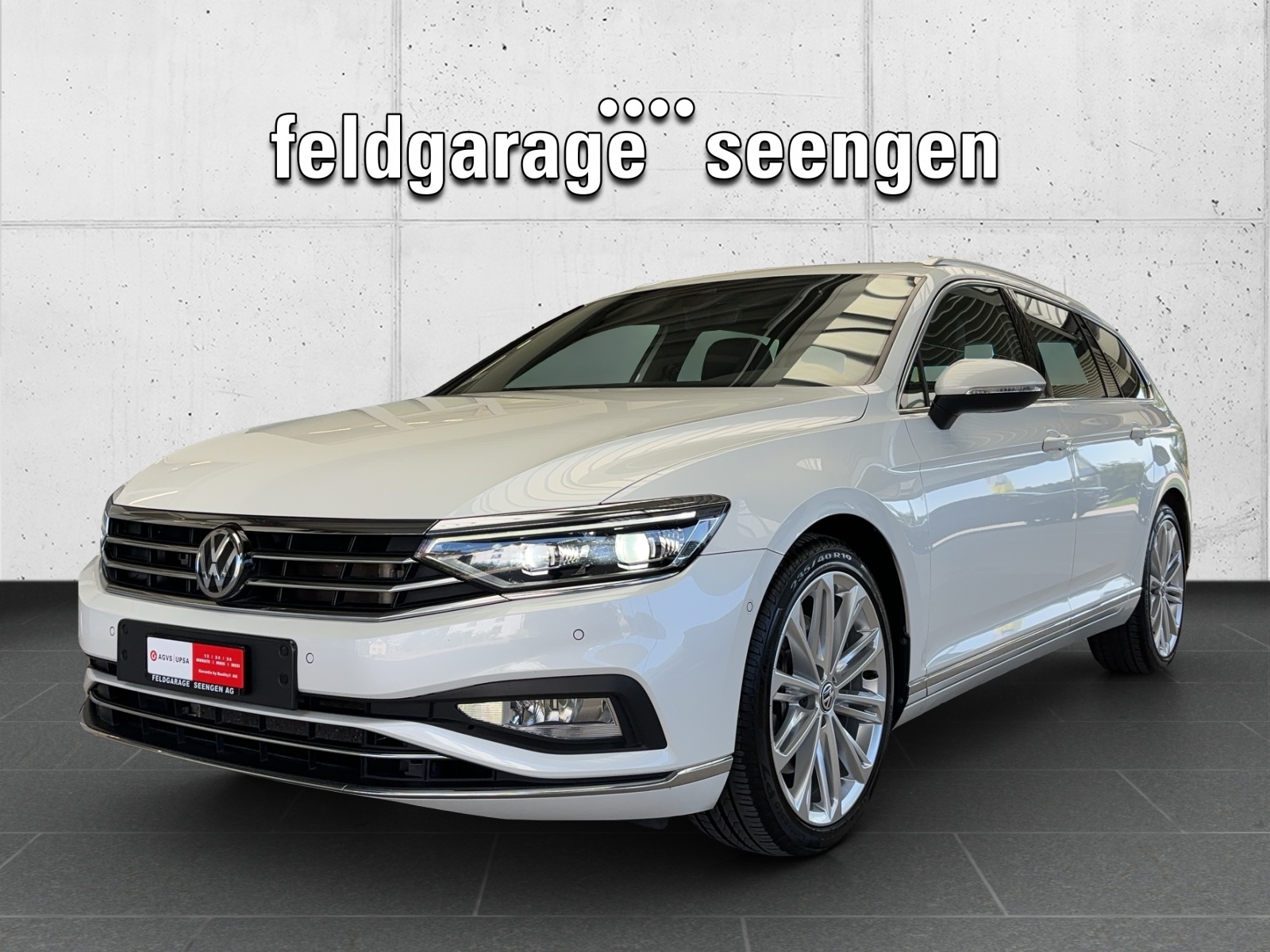 VW Passat Variant 2.0 TSI Elegance 4Motion DSG mit AHK & Standheizung