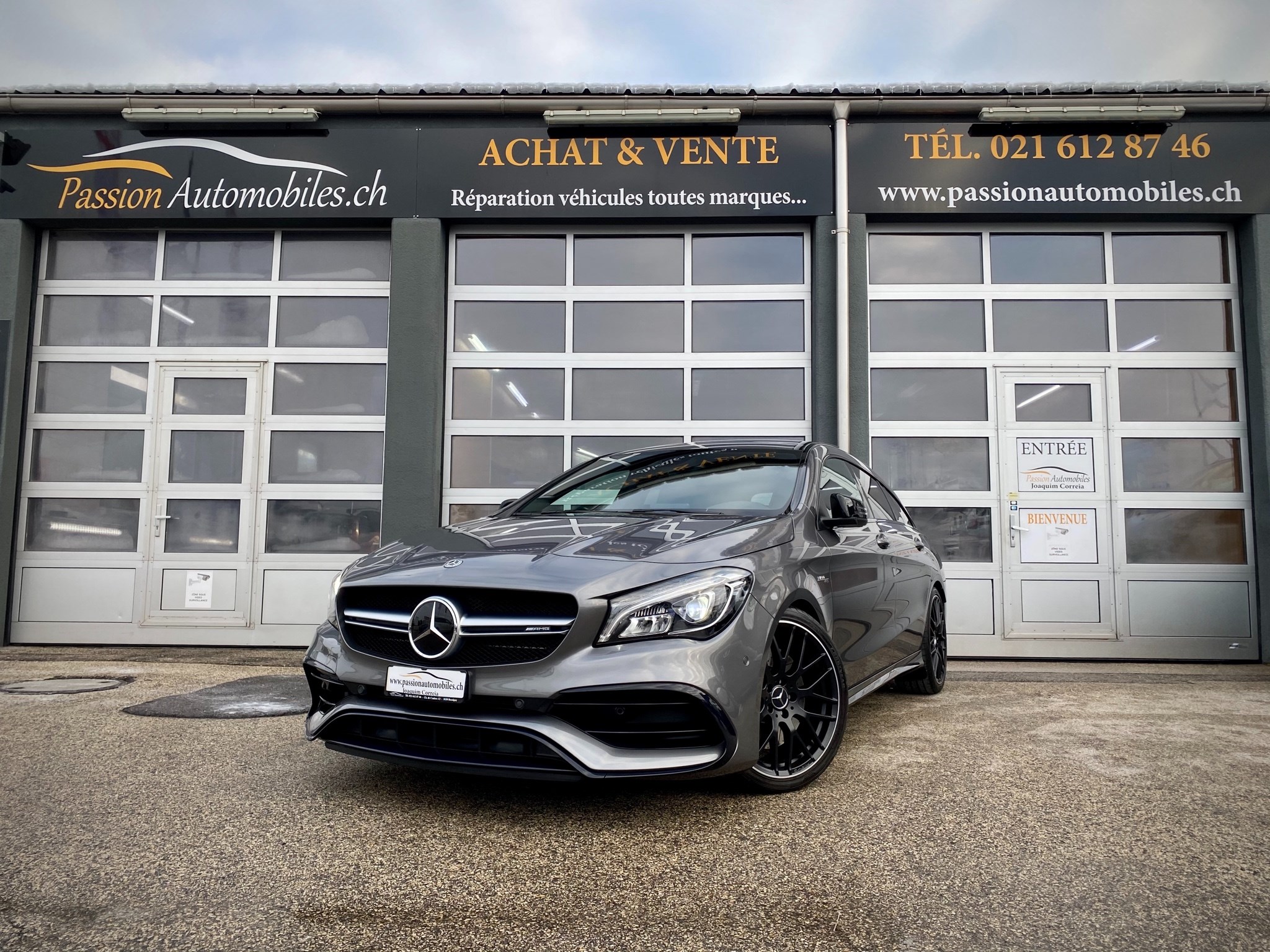 MERCEDES-BENZ CLA Shooting Brake 45 AMG 4Matic Speedshift