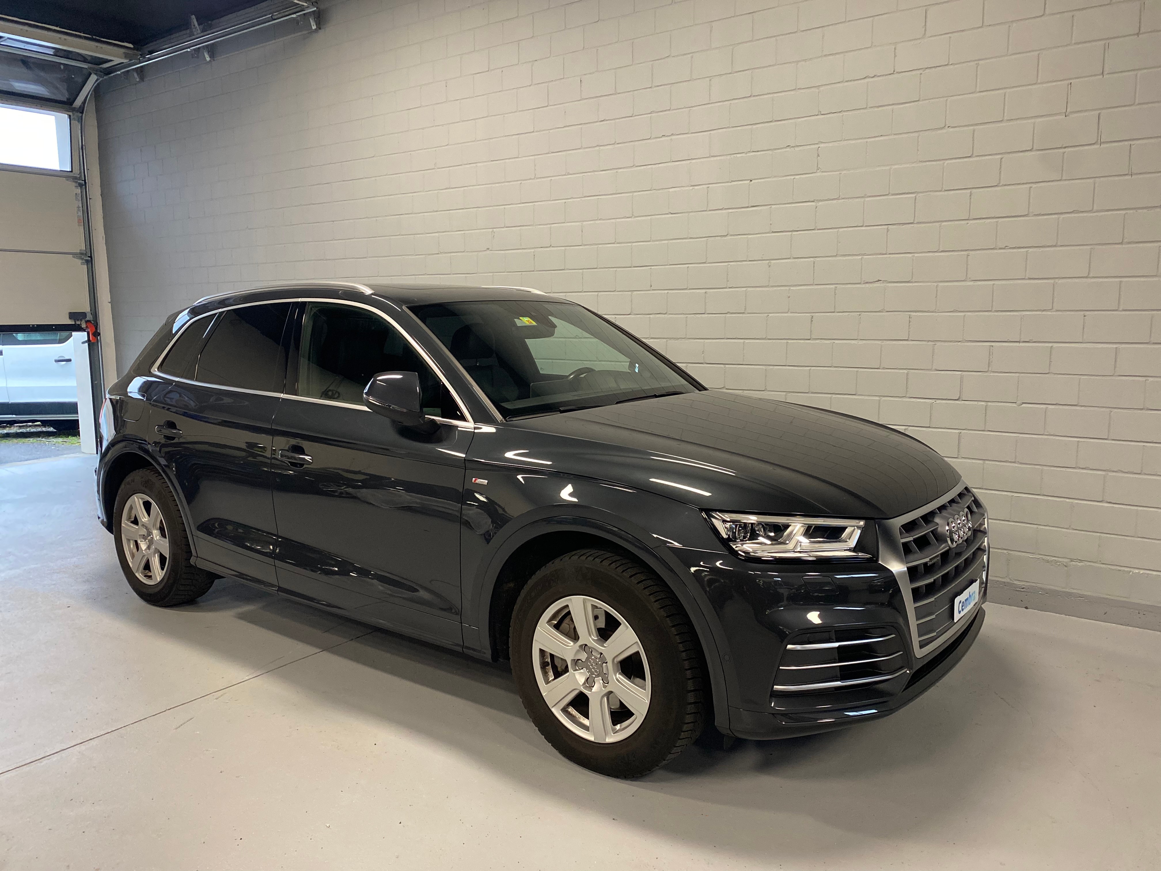 AUDI Q5 2.0 TDI quattro S-tronic