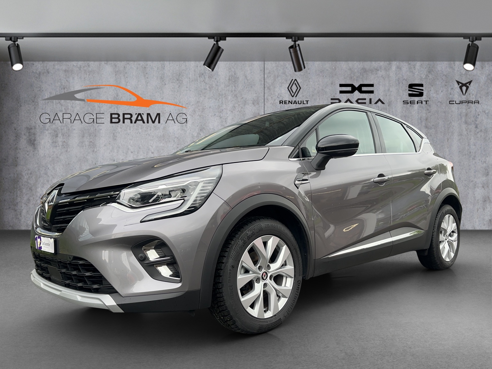 RENAULT Captur 1.3 TCe EDC Intens EDC