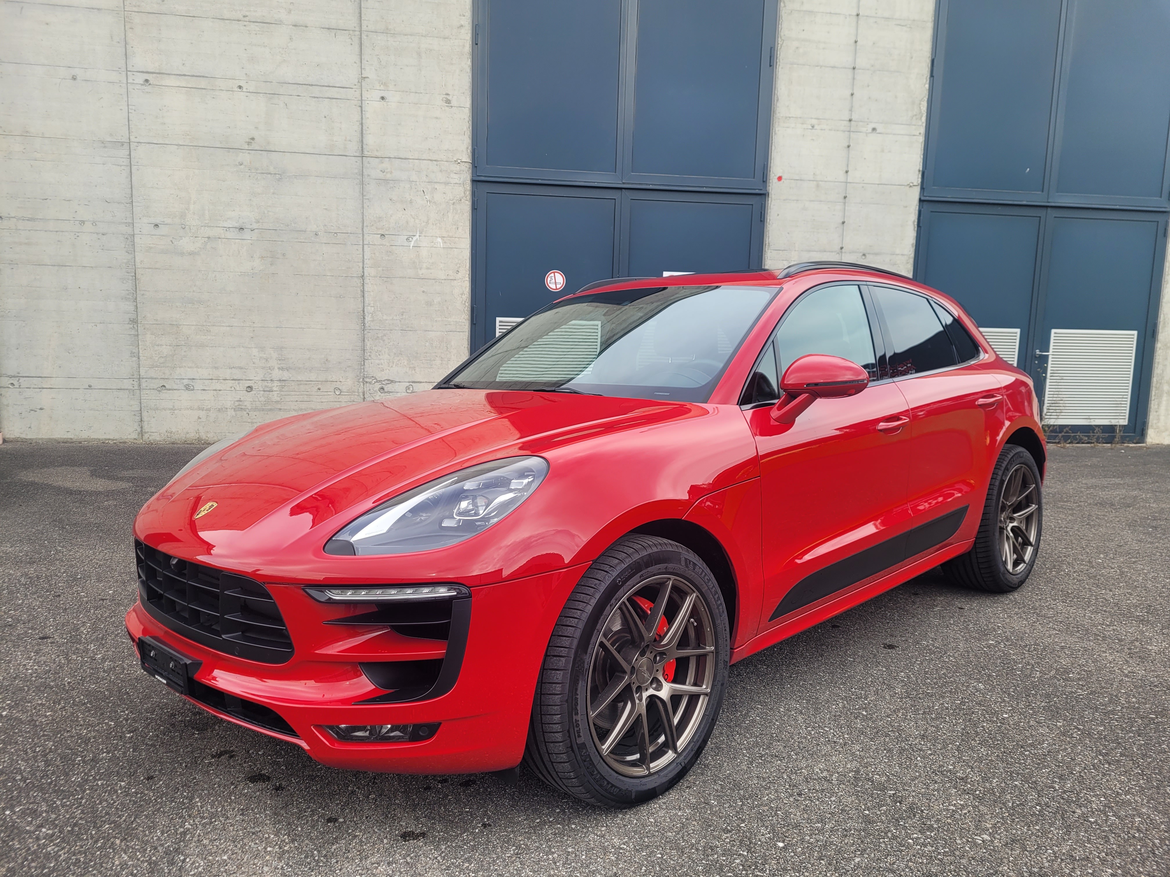 PORSCHE Macan GTS PDK