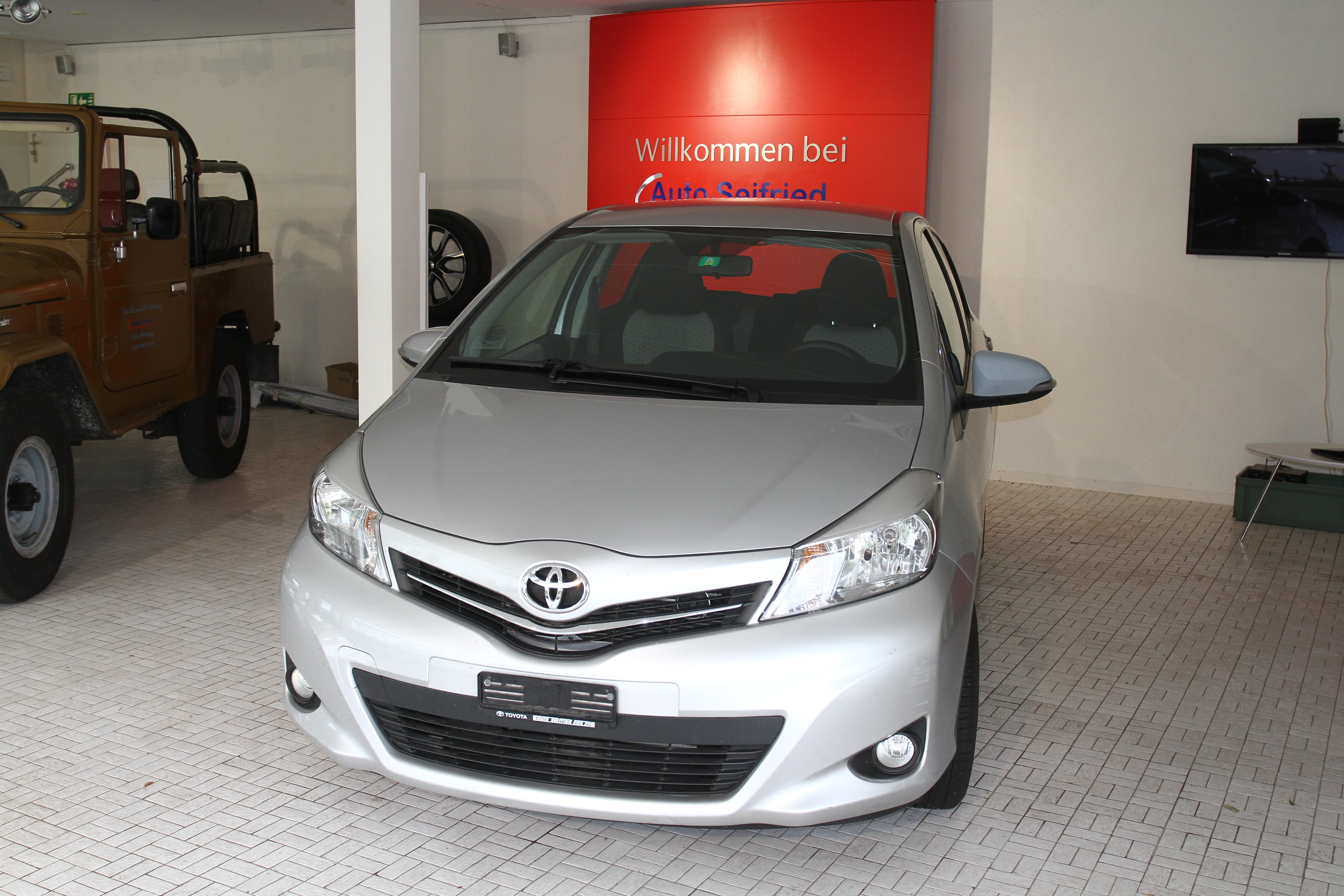 TOYOTA Yaris 1.33 Sol