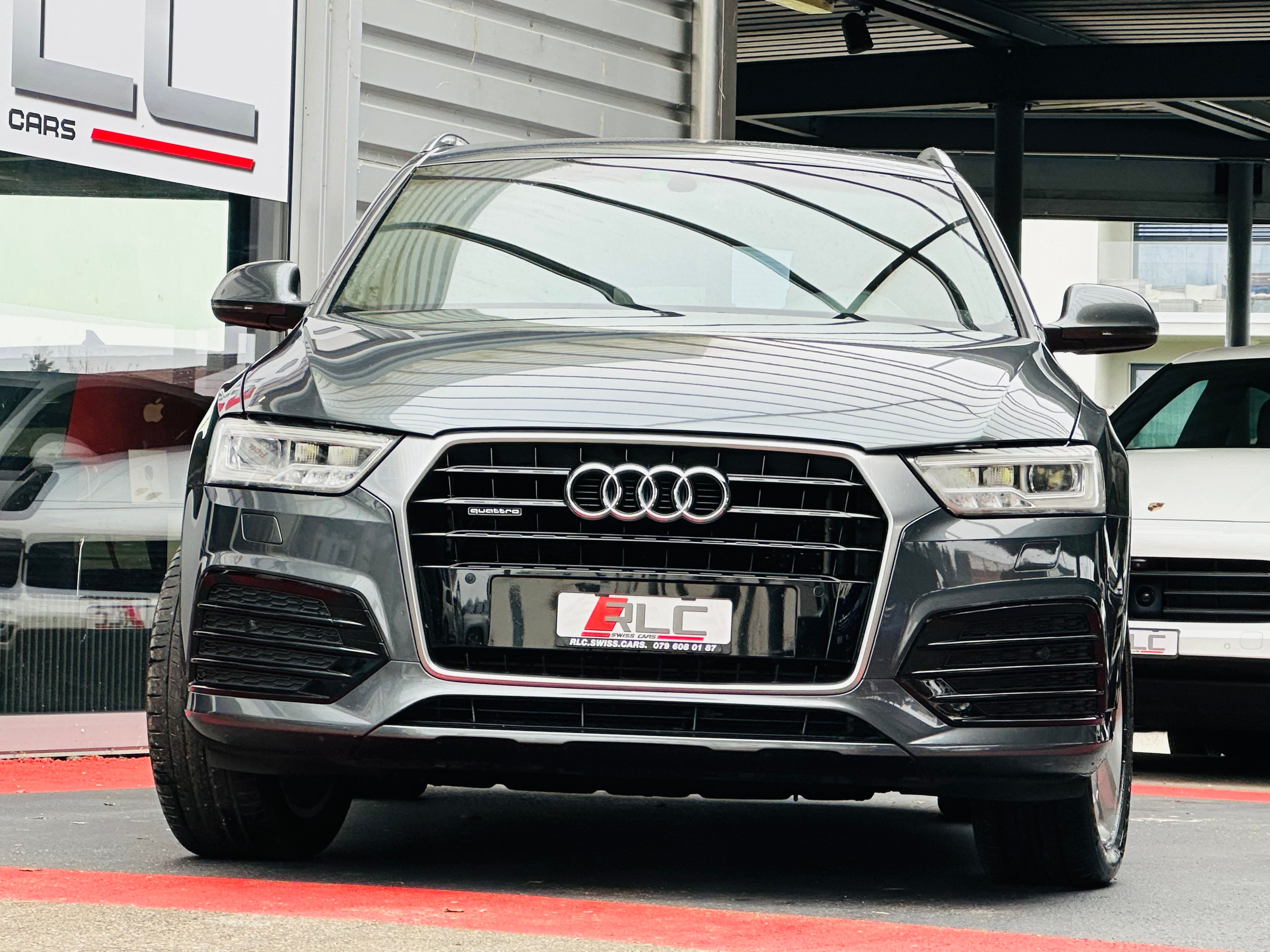 AUDI Q3 2.0 TDI sport quattro S-tronic