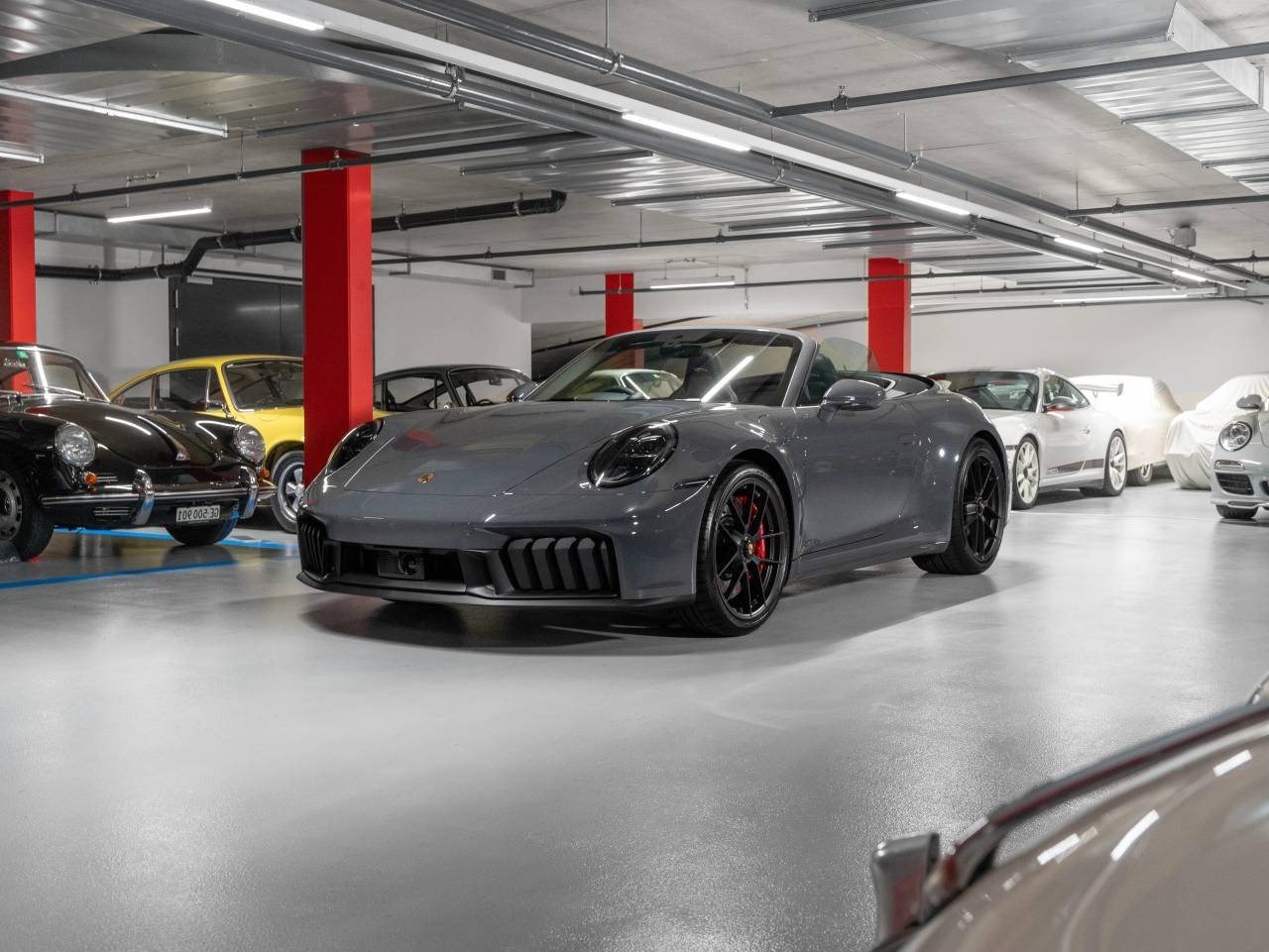 PORSCHE 911 Carrera GTS Cabriolet