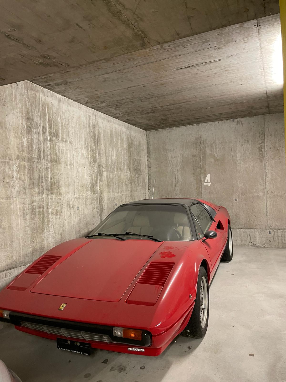 FERRARI 308 GTS