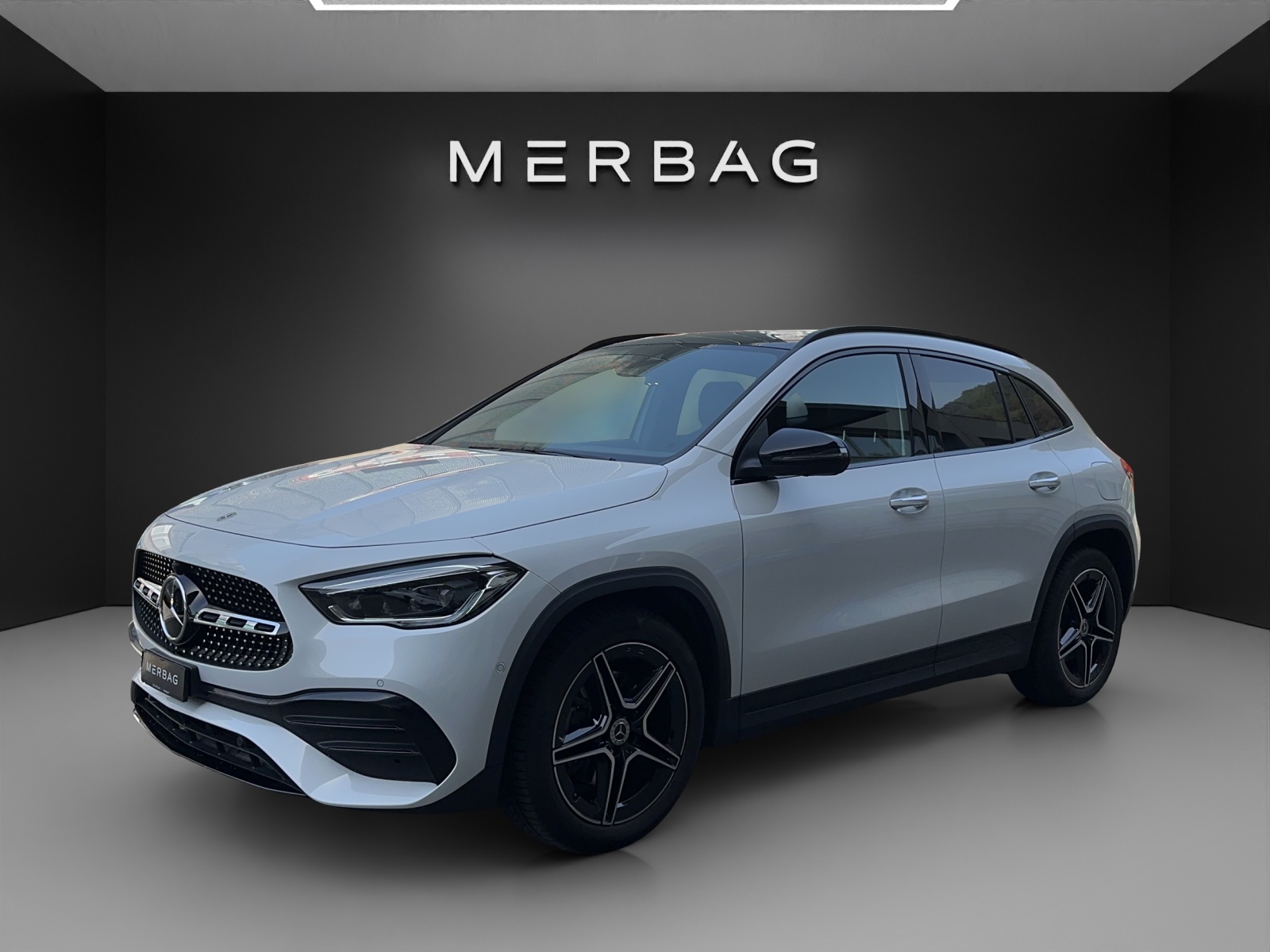 MERCEDES-BENZ GLA 220d AMG Line 4Matic