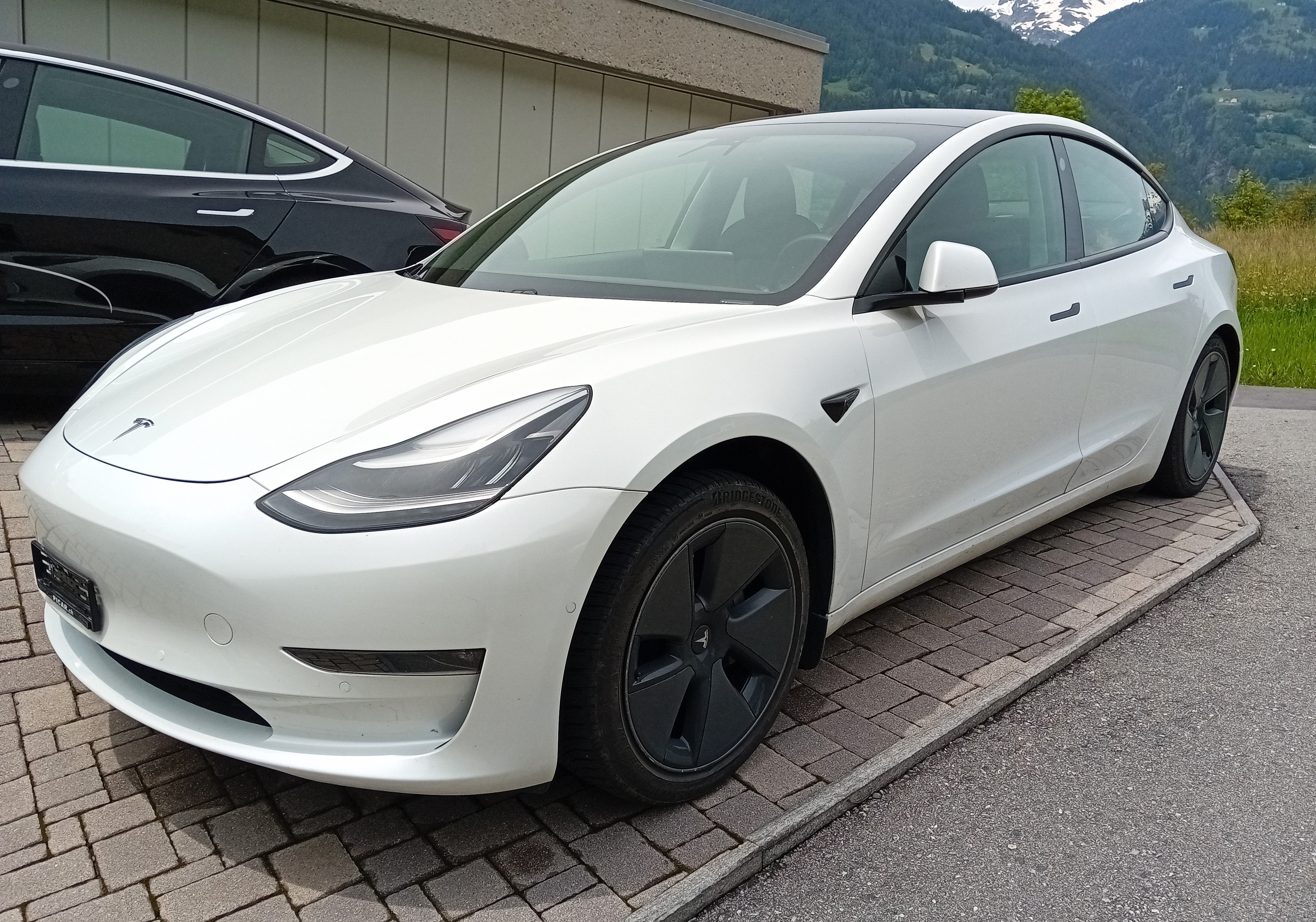 TESLA MODEL 3 DUAL MOTOR 498PS AWD