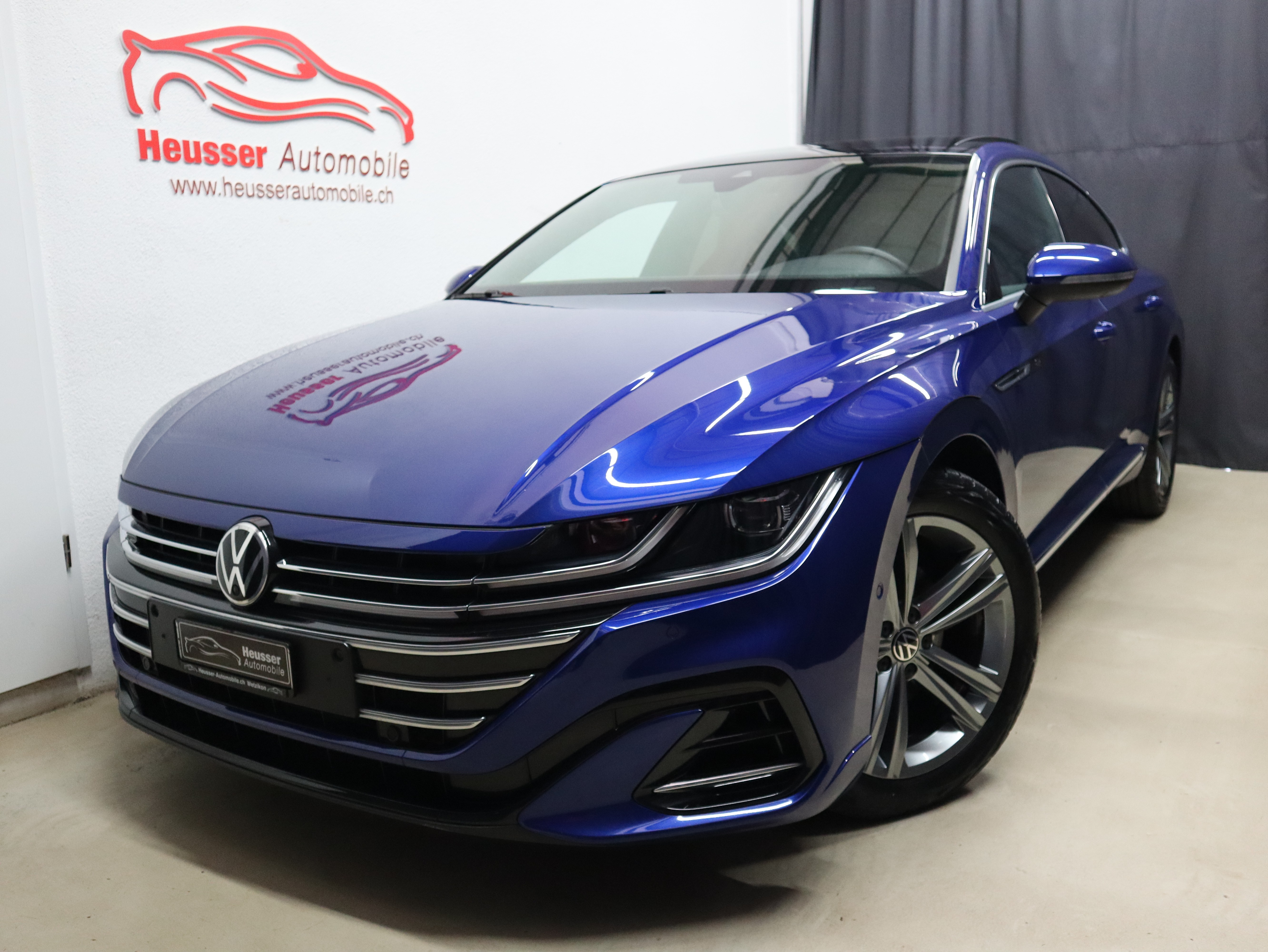 VW Arteon 2.0 TDI R-Line DSG - IQ Light - Panorama - Leder - Virtual Cockpit - Standheizung - AHK - 200 PS