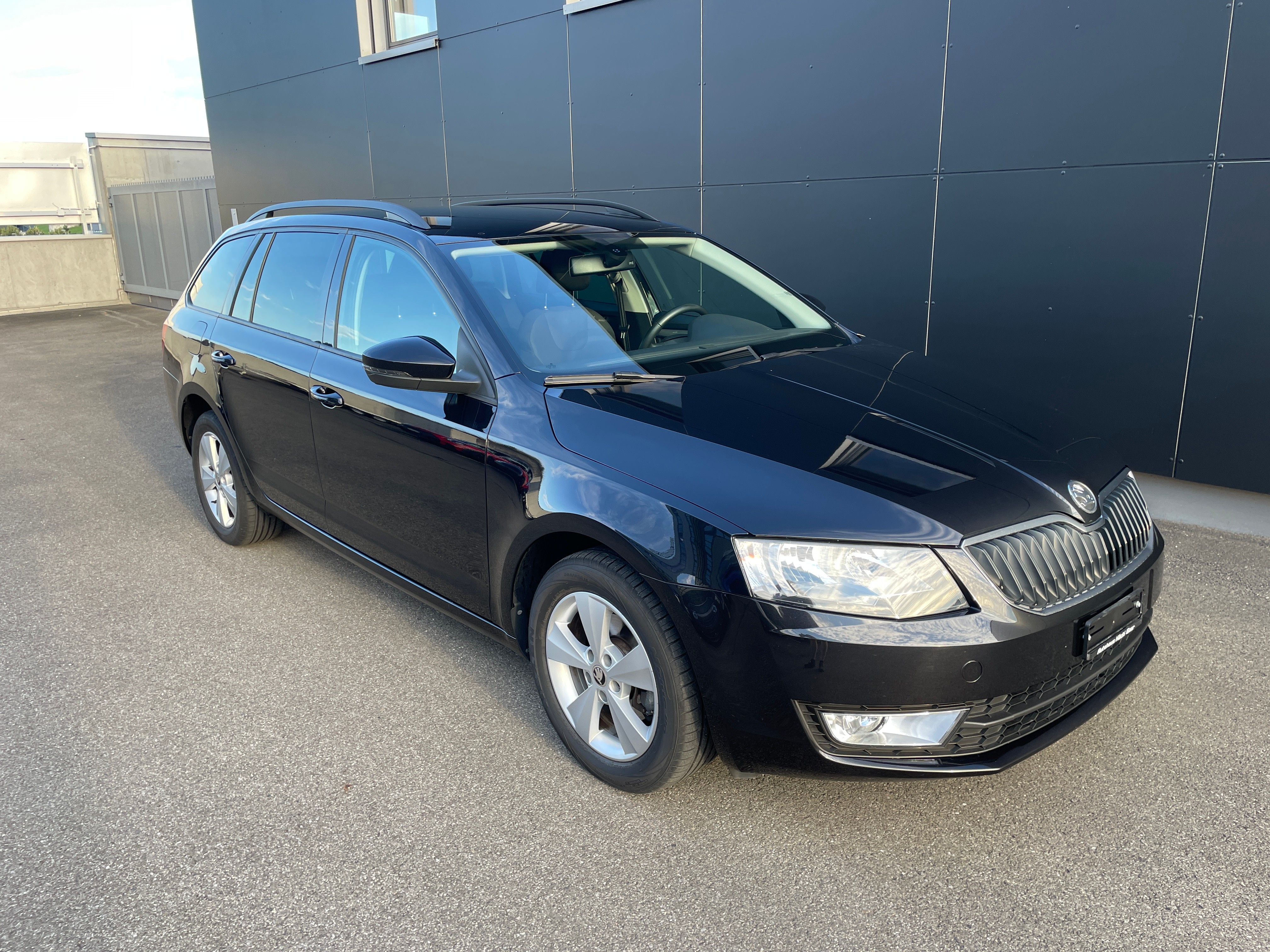 SKODA Octavia Combi 1.4 TSI Elegance