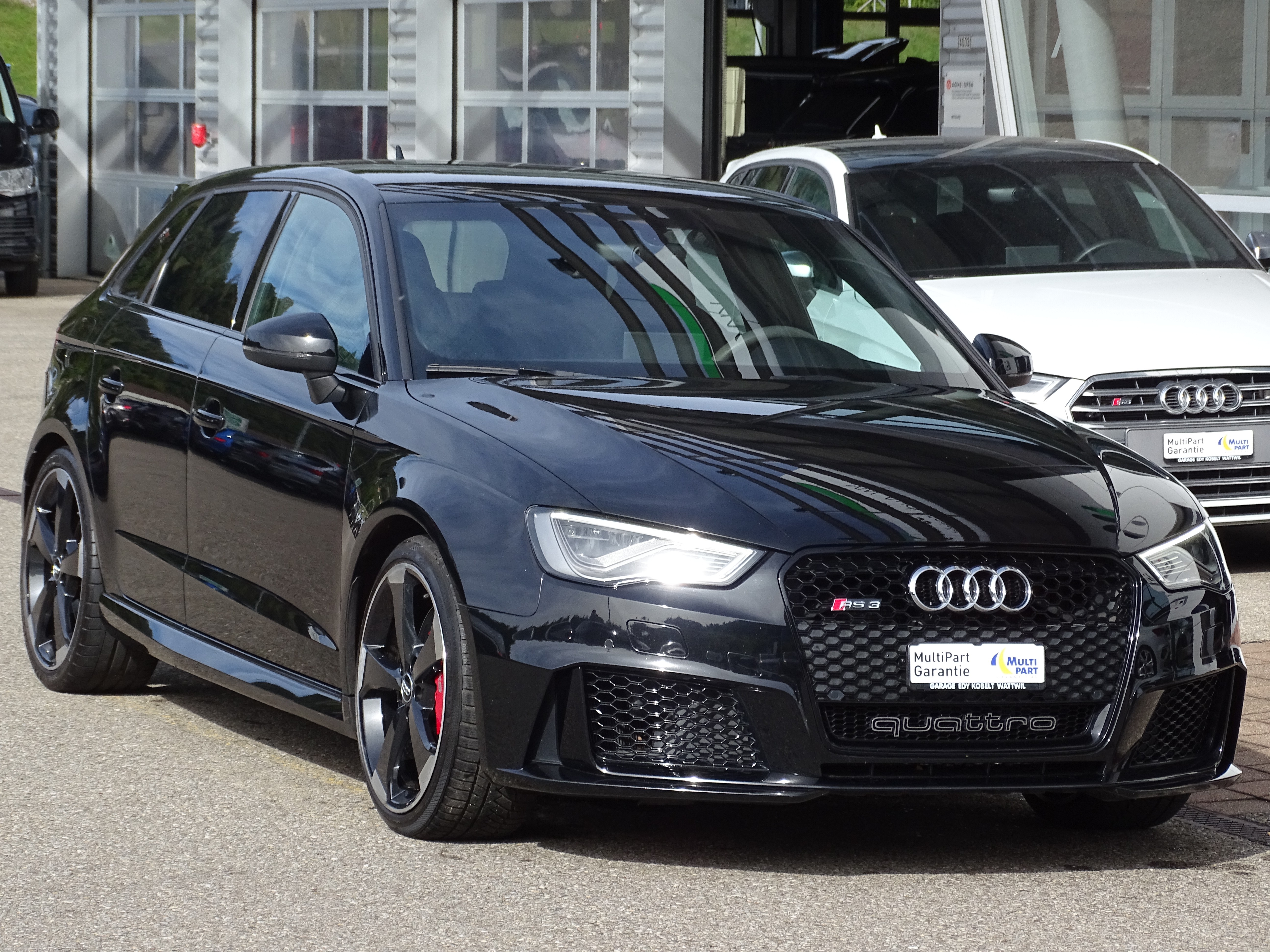 AUDI RS3 2.5 TSI quattro S-tronic