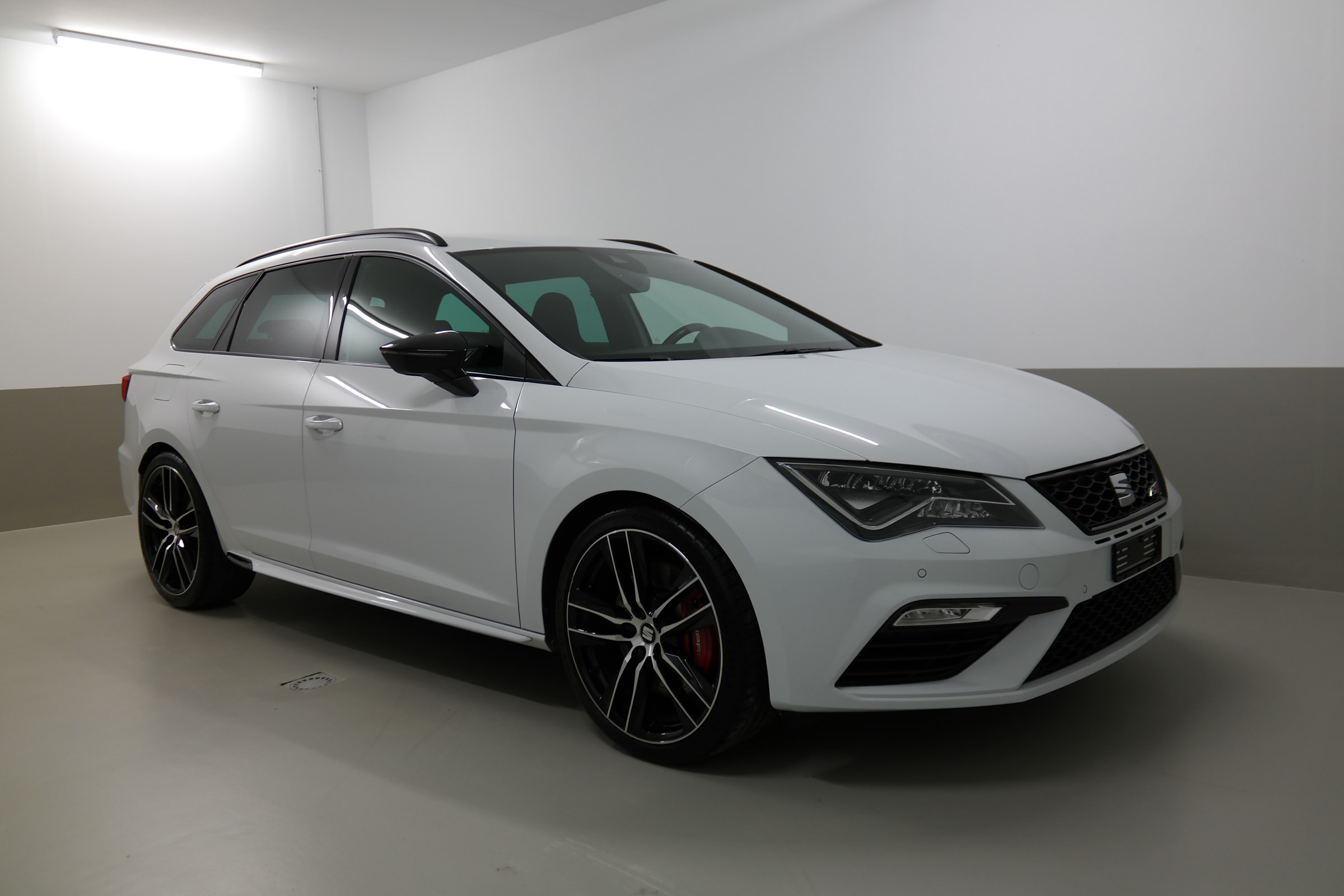 SEAT Leon ST 2.0 TSI Cupra 300