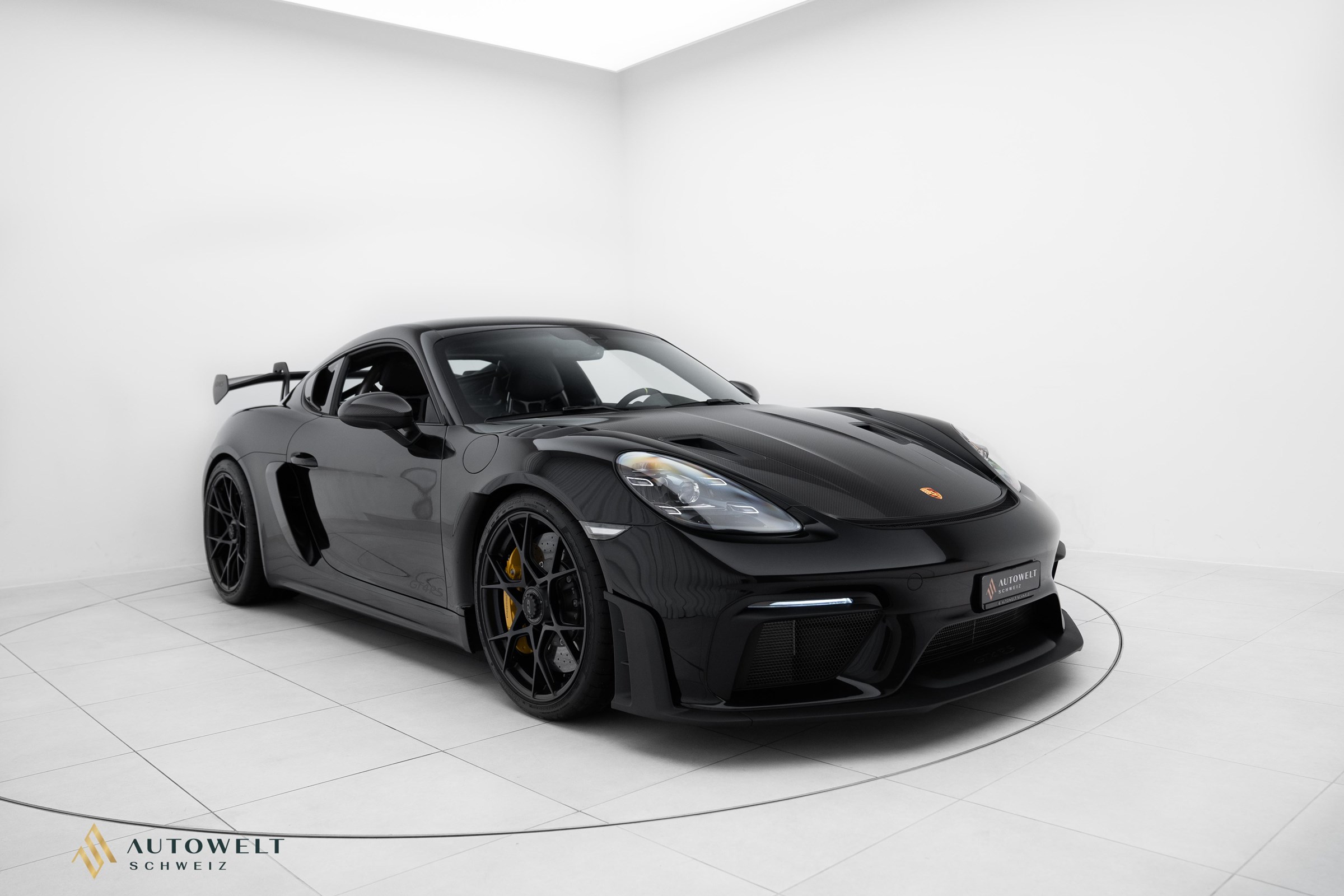 PORSCHE CAYMAN GT4 RS WEISSACH