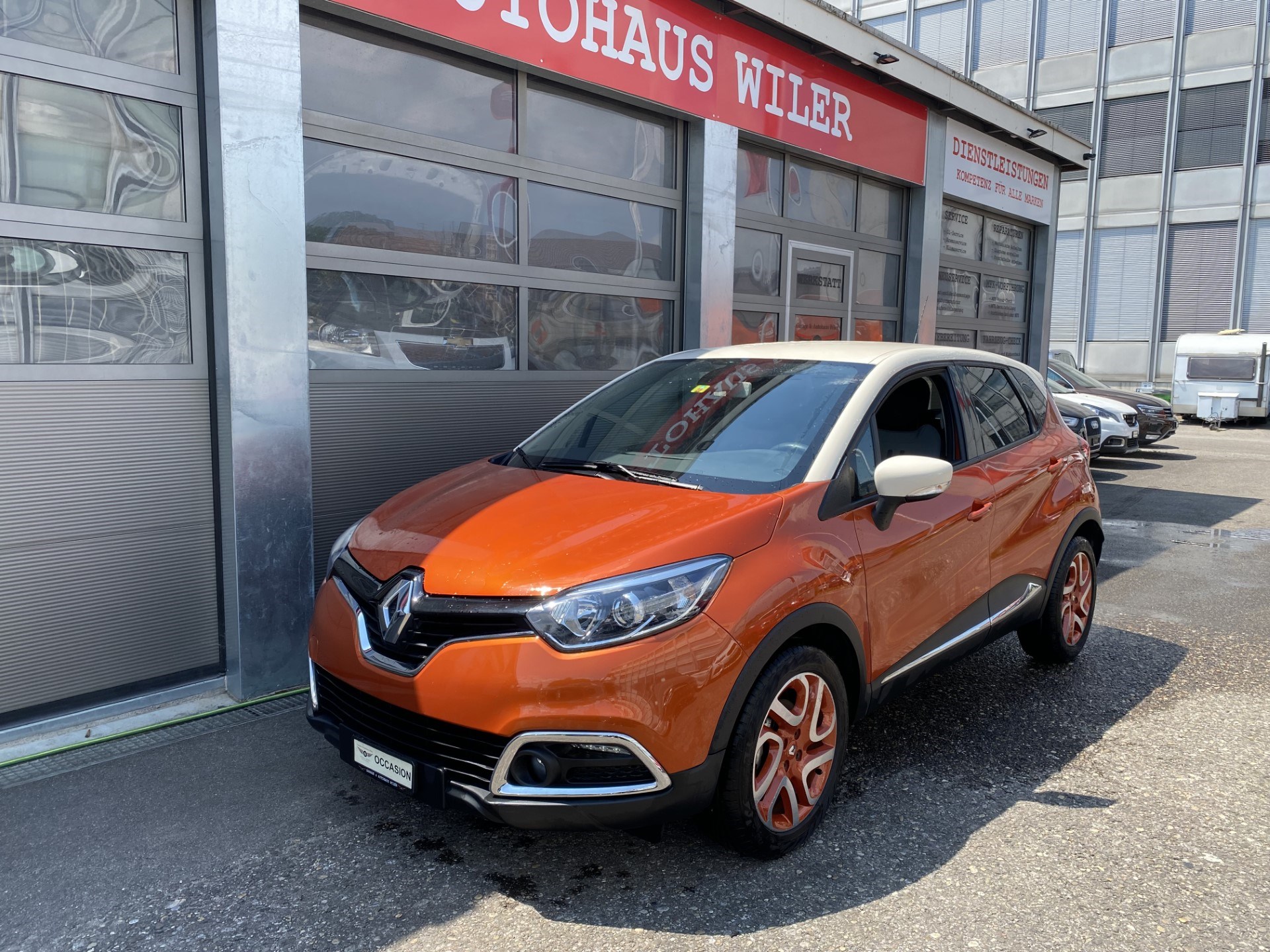 RENAULT Captur 1.2 T 16V Dynamique EDC