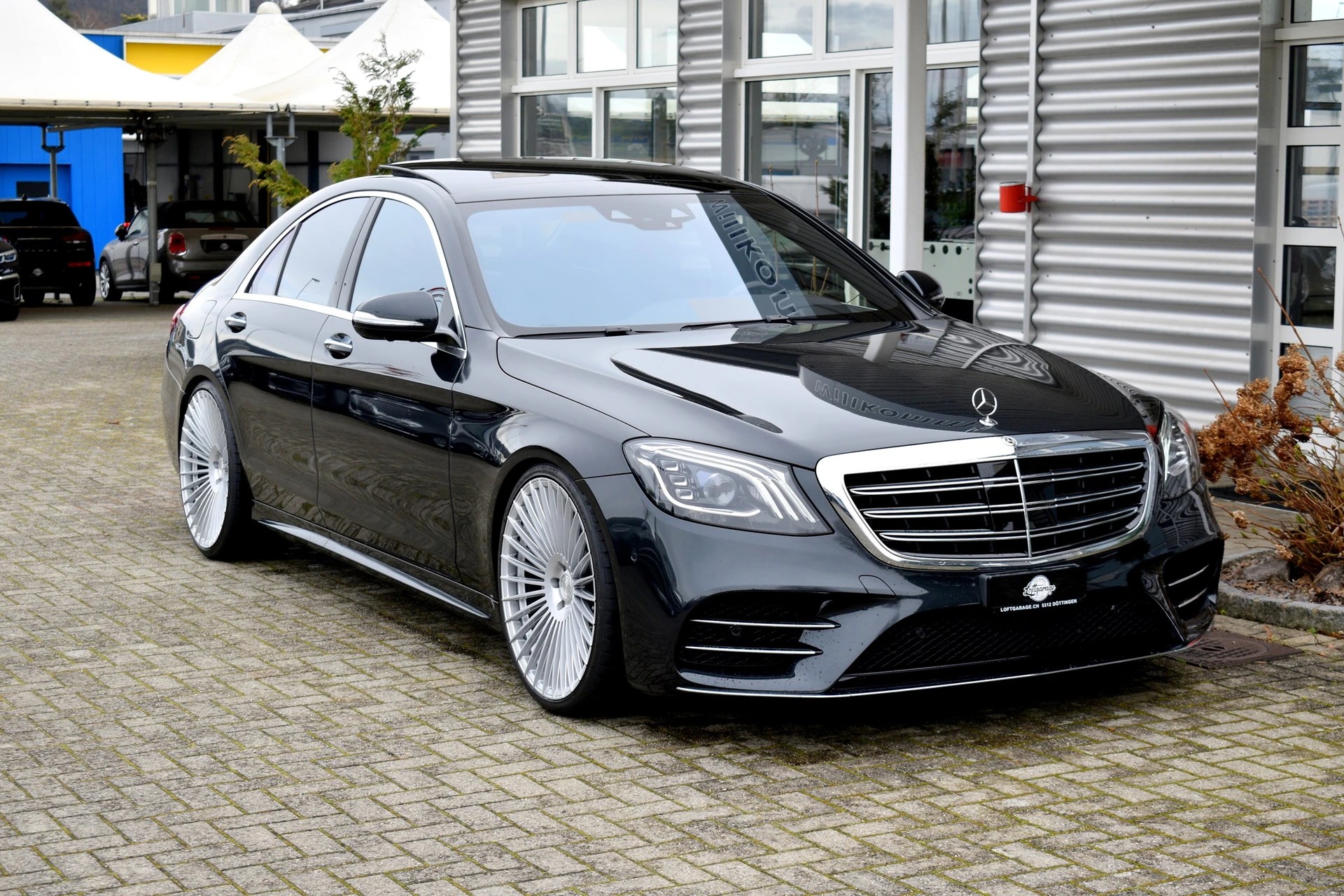 MERCEDES-BENZ S 560 V8 AMG Line 4Matic 9G-Tronic (CH Auto) Facelift Modell