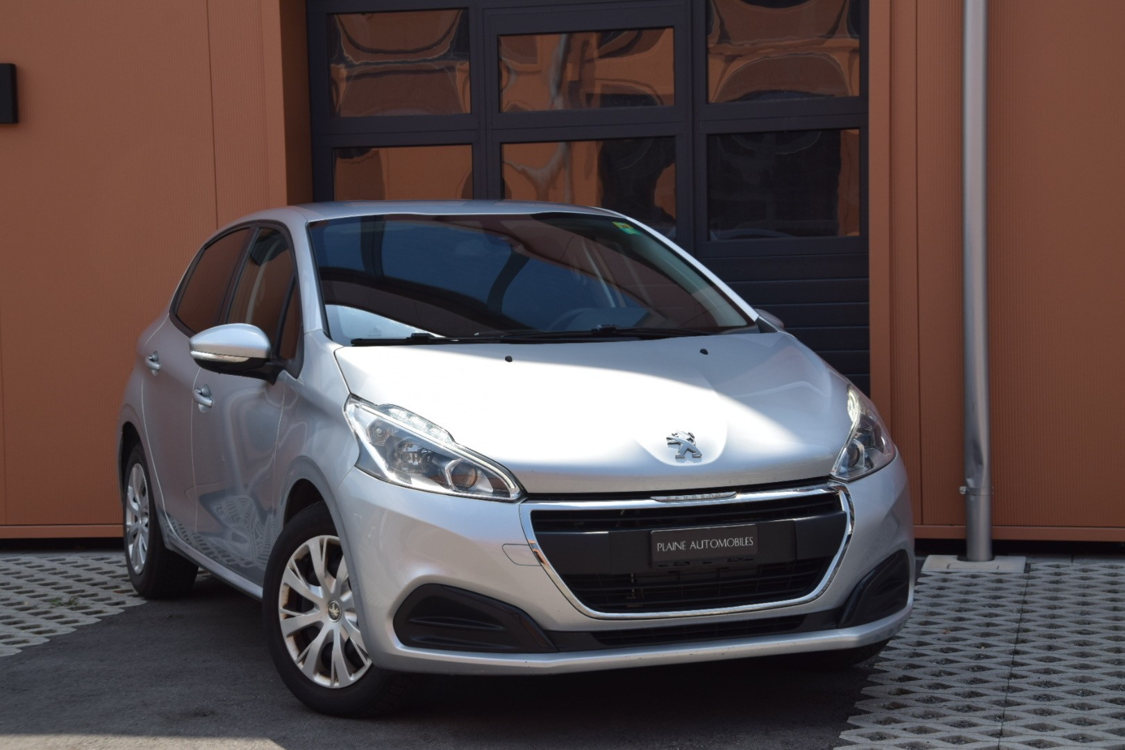 PEUGEOT 208 1.2 PureTech Style