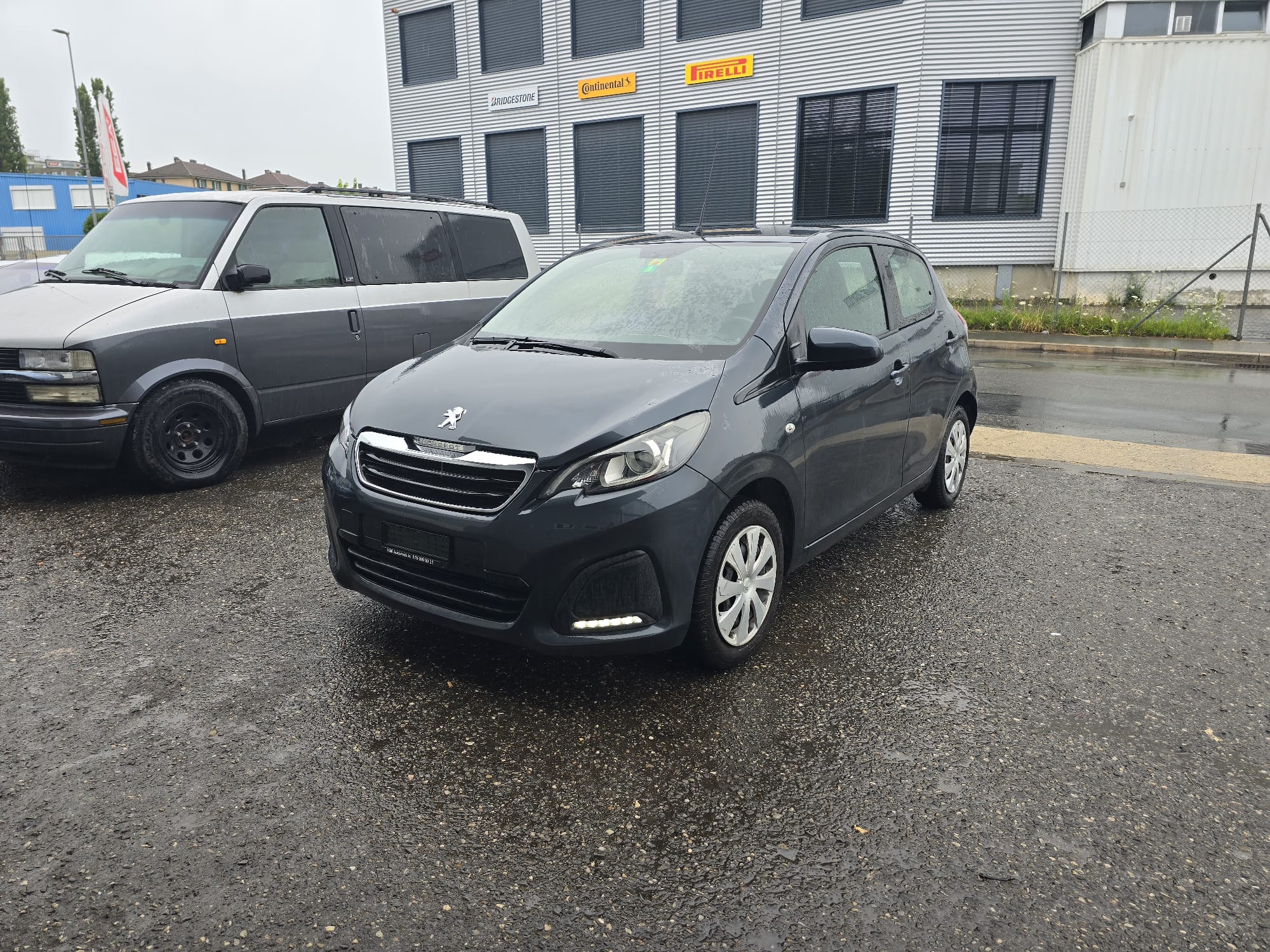 PEUGEOT 108 1.0 VTi Active