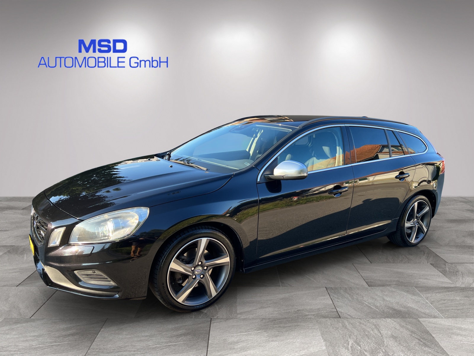 VOLVO V60 D3 R-Design Geartronic