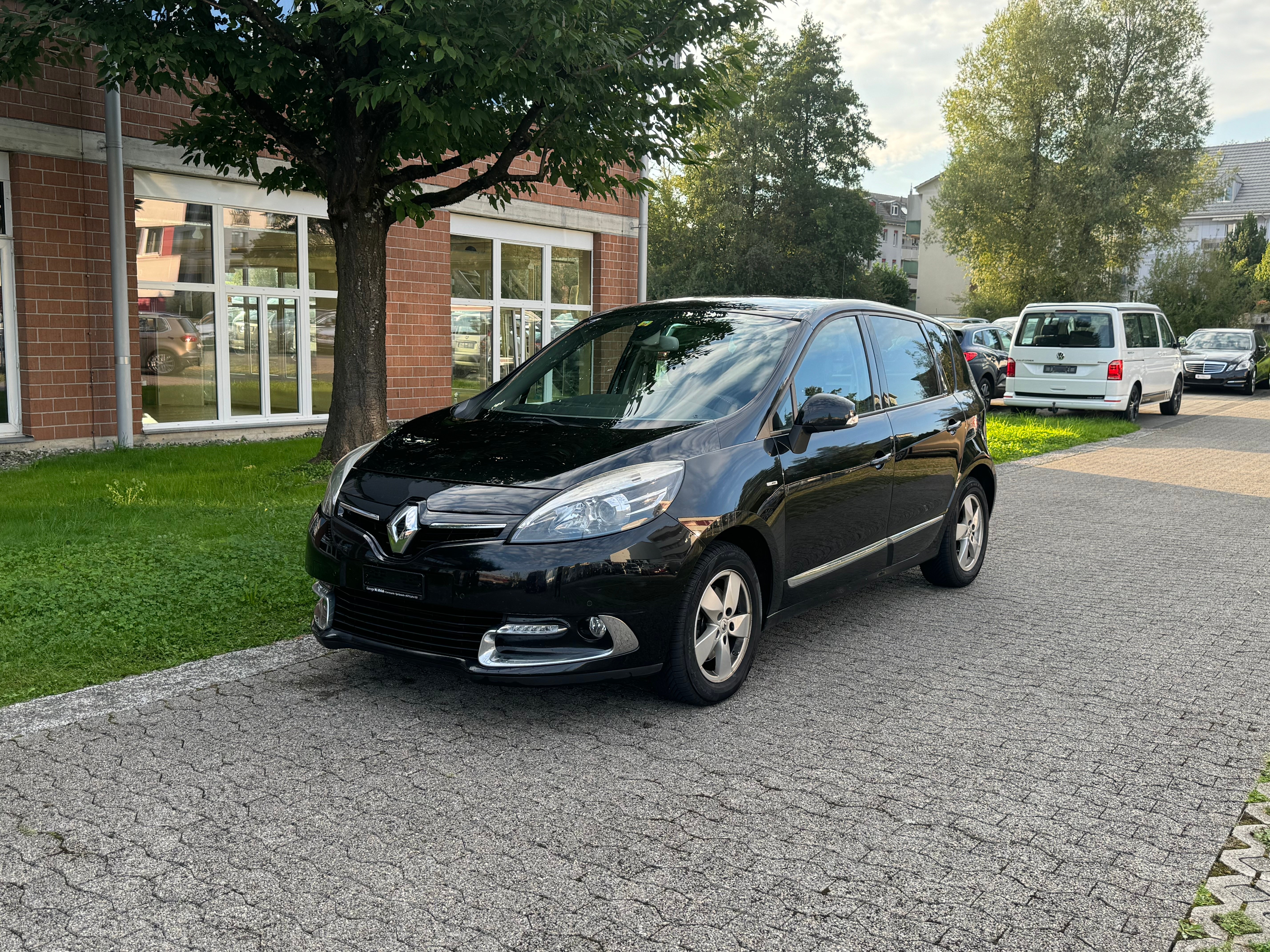 RENAULT Scénic 1.5 dCi Energy EDC