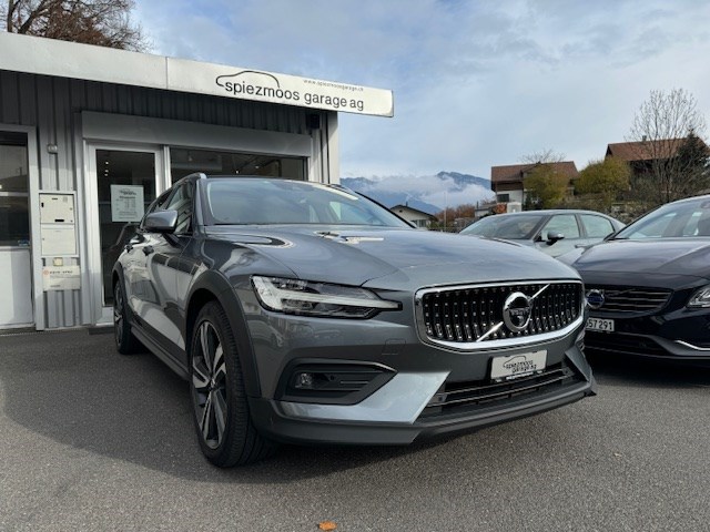 VOLVO V60 Cross Country 2.0 D4 AWD