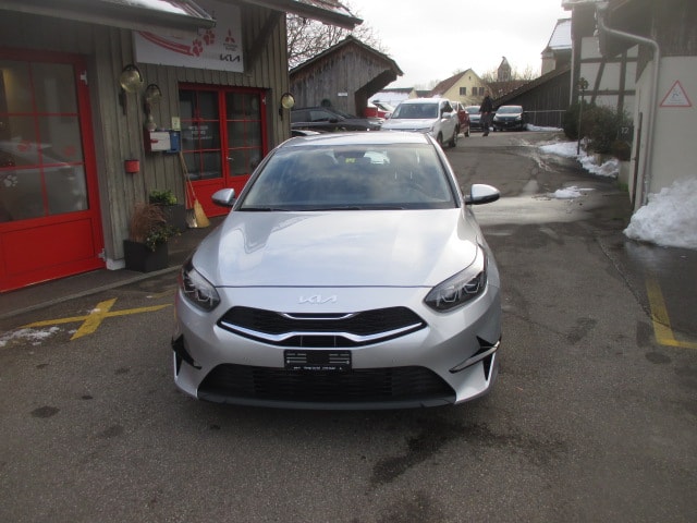 KIA Ceed 1.5 T-GDi Power DCT