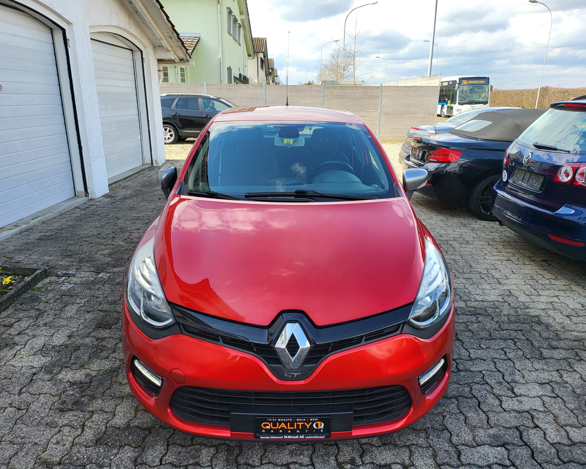 RENAULT Clio 1.2 16V T GT EDC