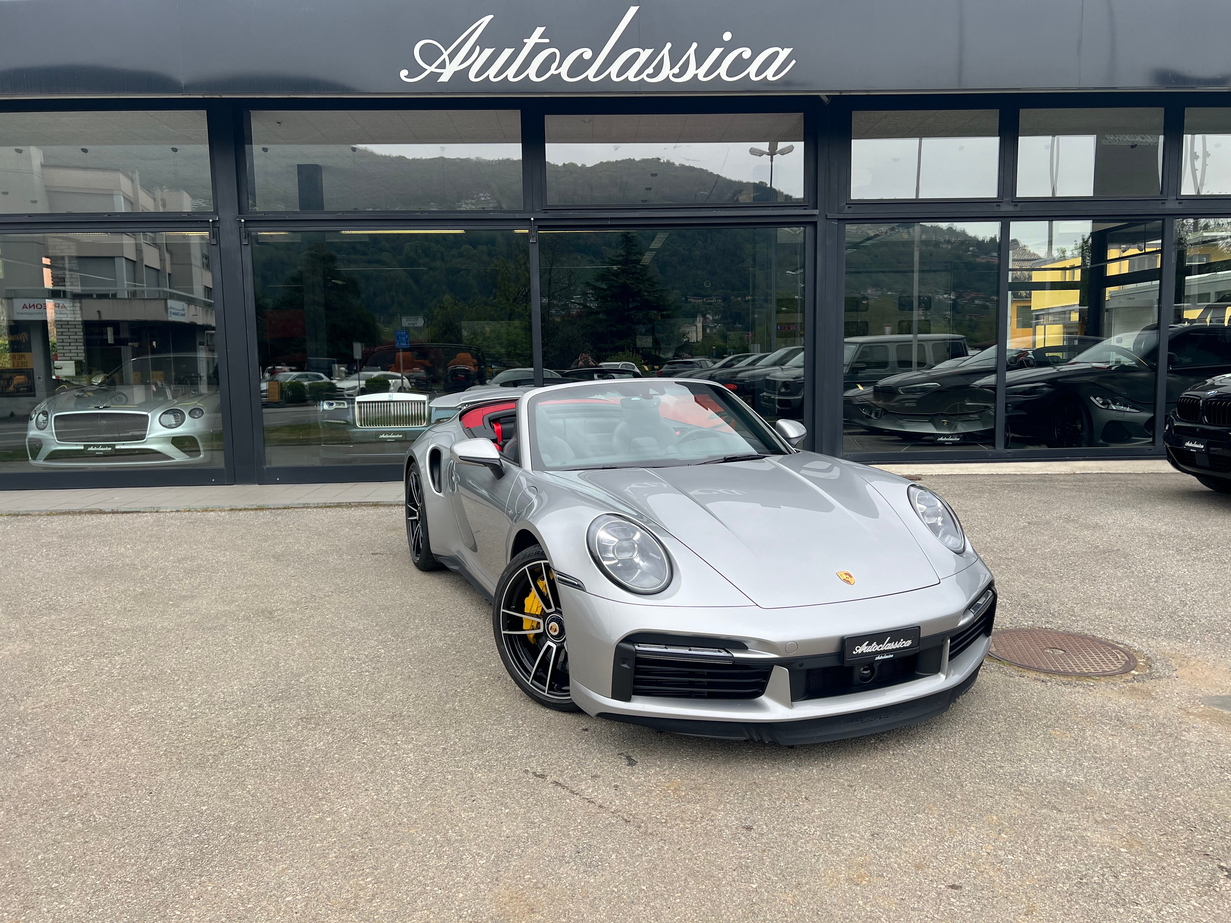 PORSCHE 911 Turbo S Cabriolet PDK