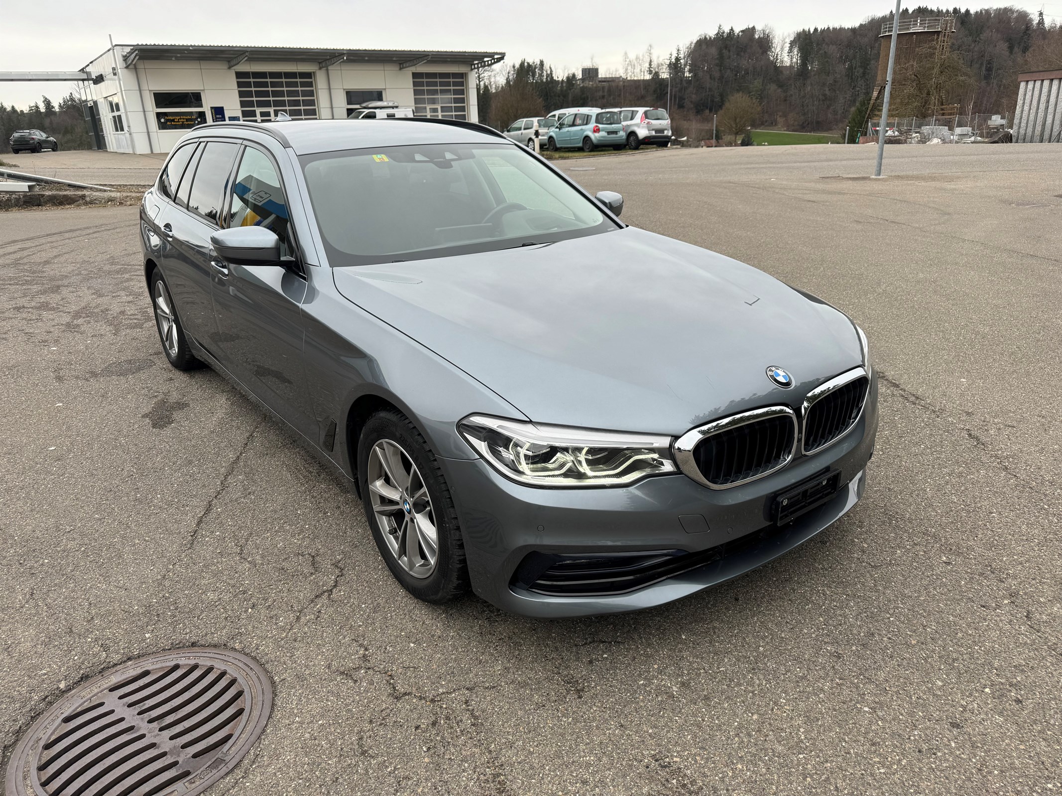 BMW 530d xDrive Touring Luxury Line Steptronic