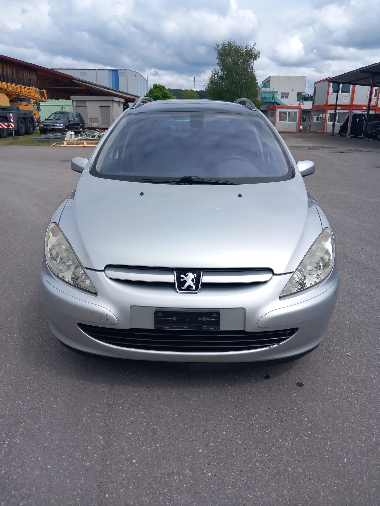 PEUGEOT 307 SW 2.0 16V Premium