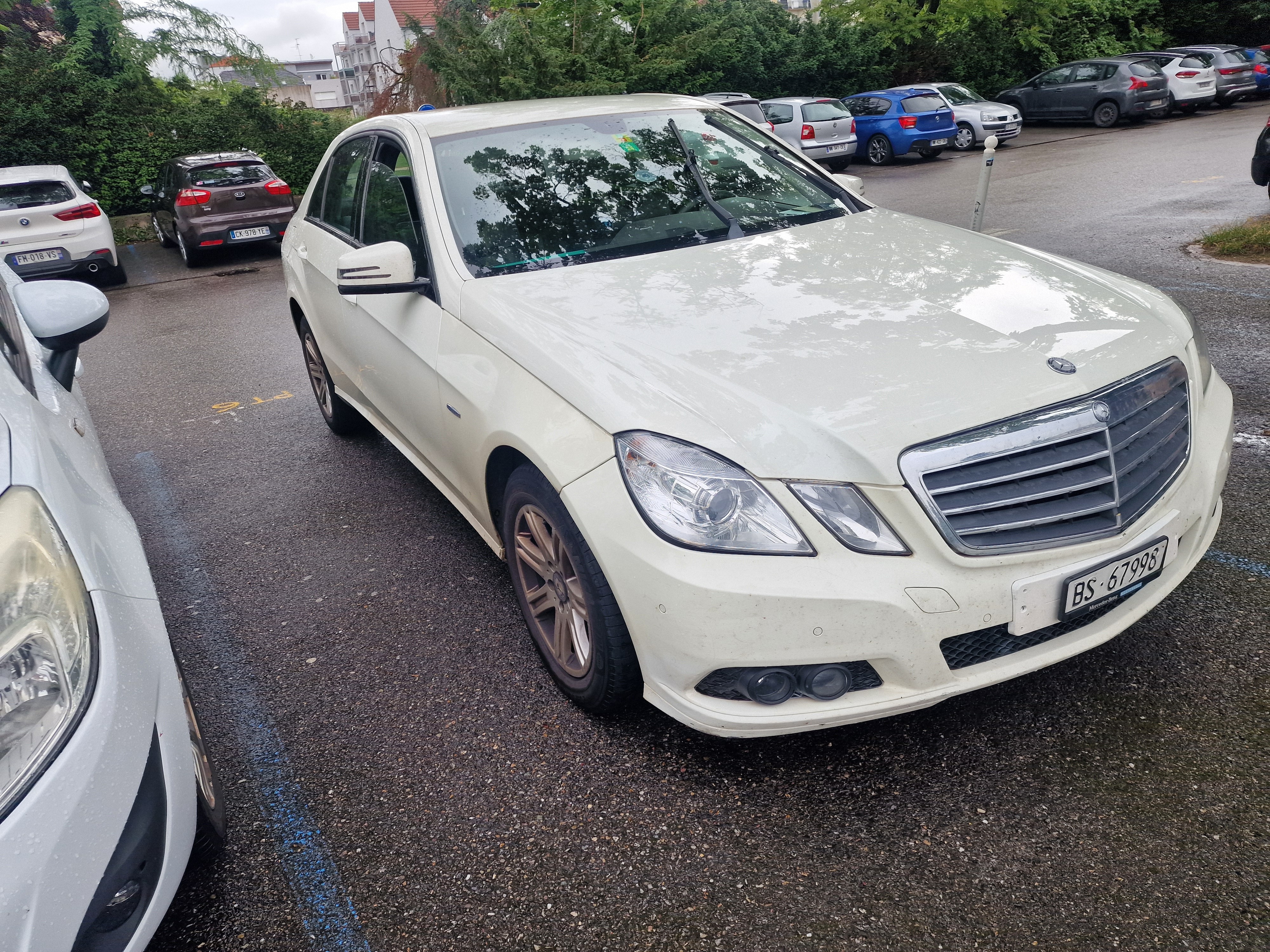 MERCEDES-BENZ E 200 CDI BlueEfficiency Automatic