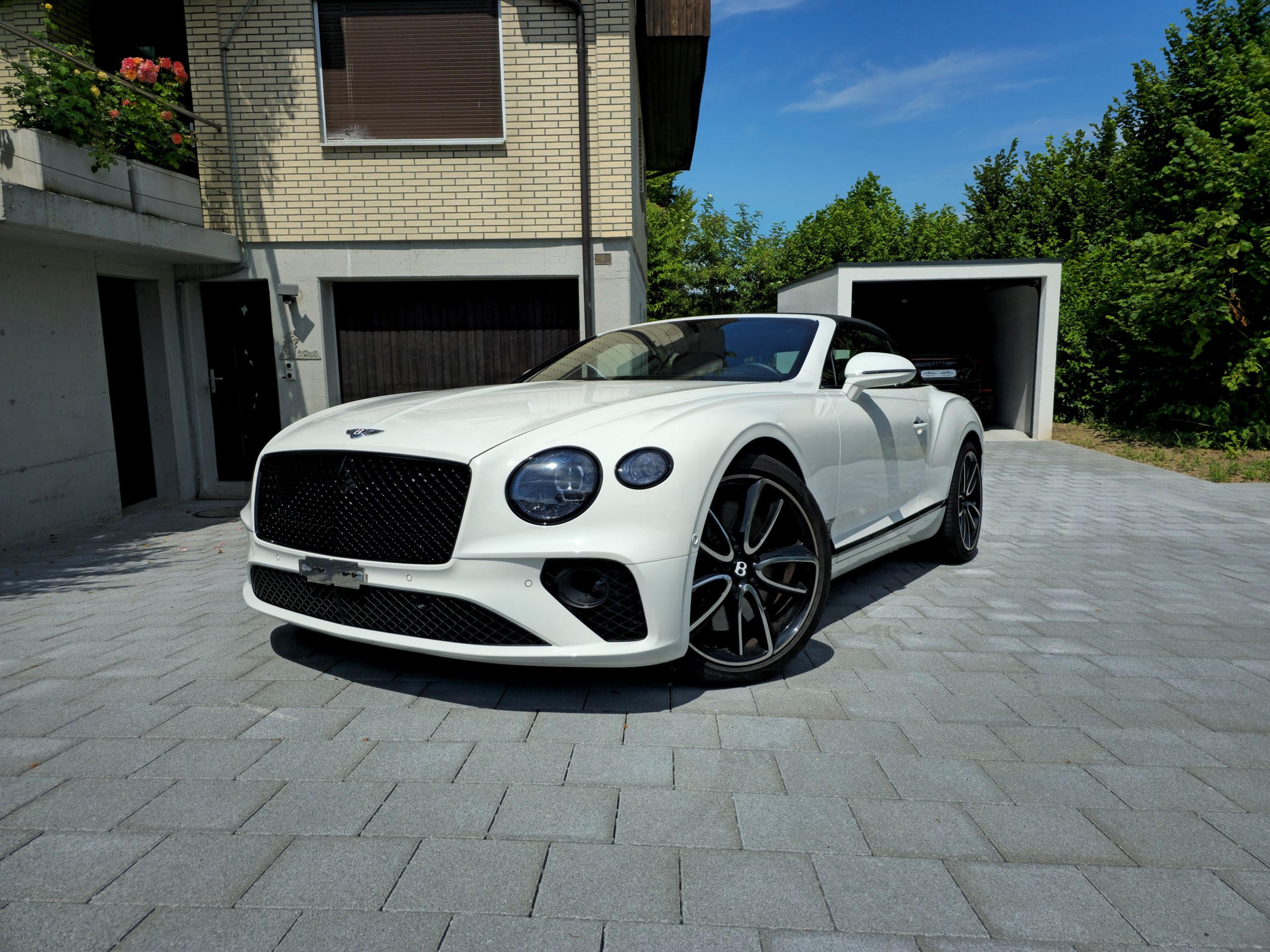 BENTLEY Continental GTC 4.0 V8 Mulliner