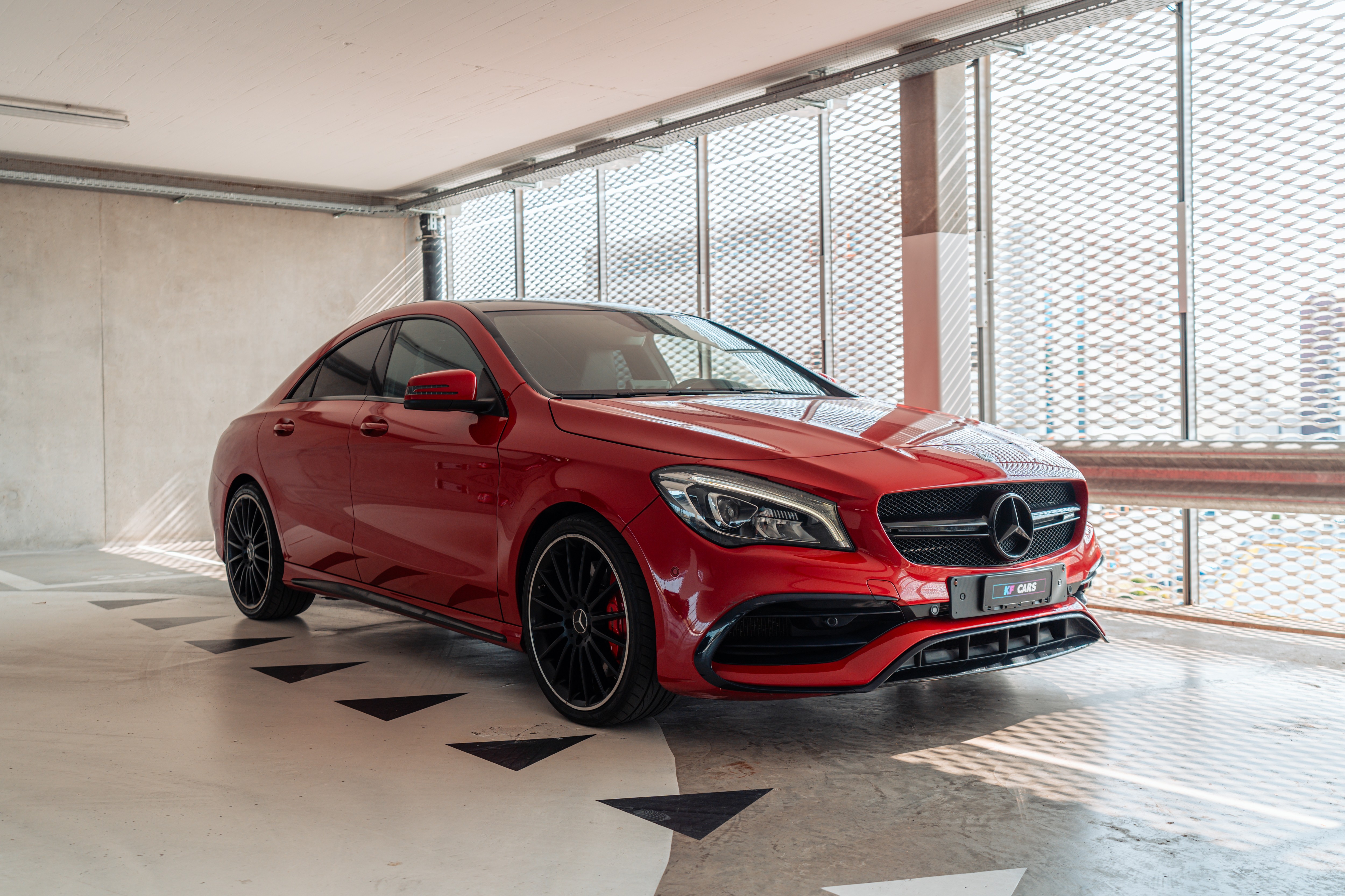 MERCEDES-BENZ CLA 45 AMG 4Matic Speedshift