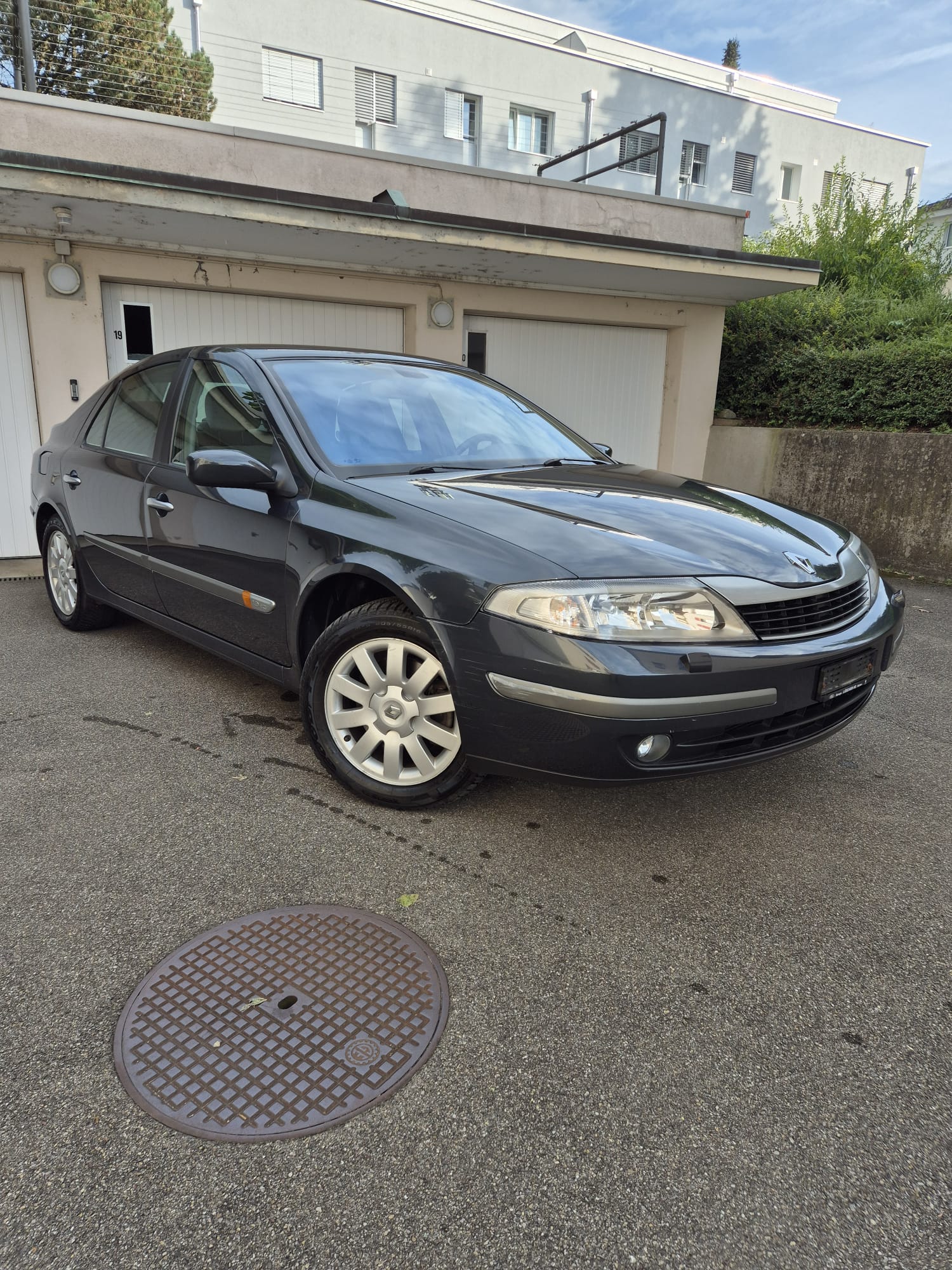 RENAULT Laguna 1.9 dCi Authentique