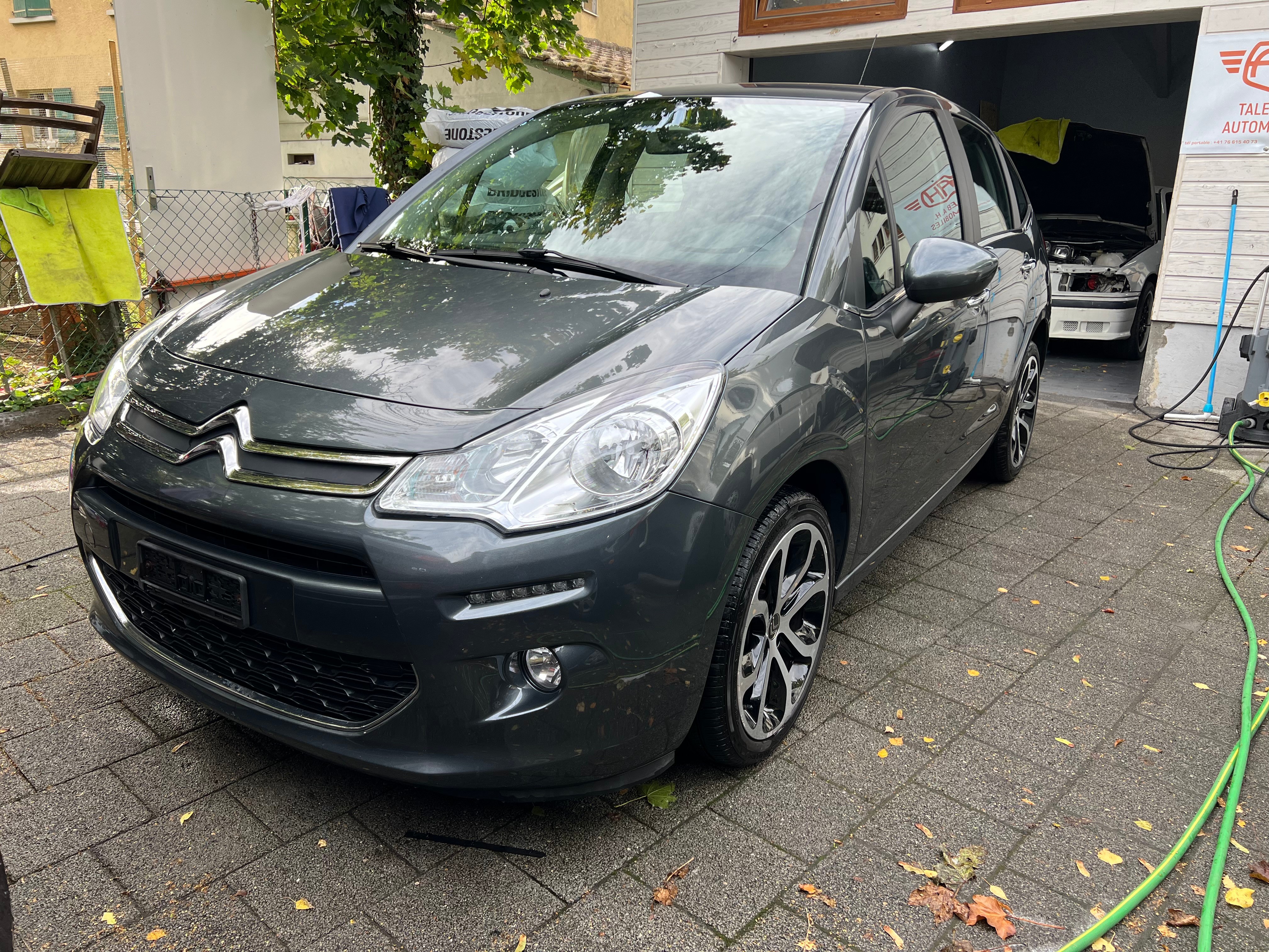 CITROEN C3 1.2i PureTech Exclusive