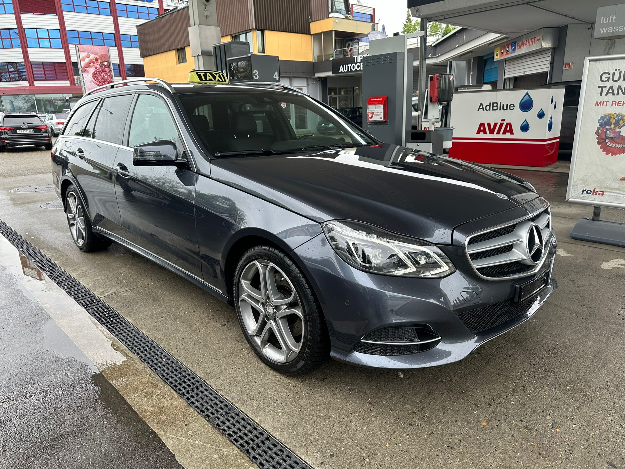 MERCEDES-BENZ E 250 BlueTEC 4Matic 7G-Tronic