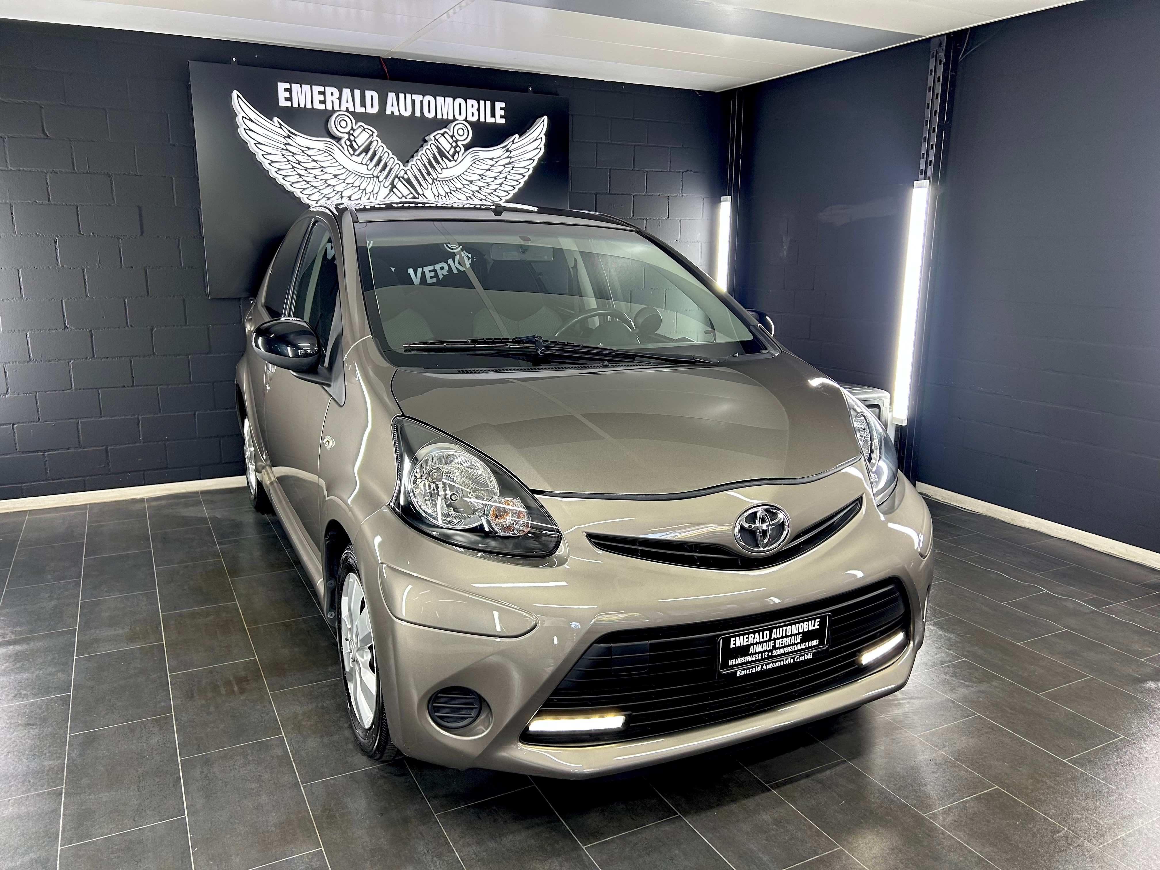 TOYOTA Aygo 1.0 VVT-i Sol Multimode