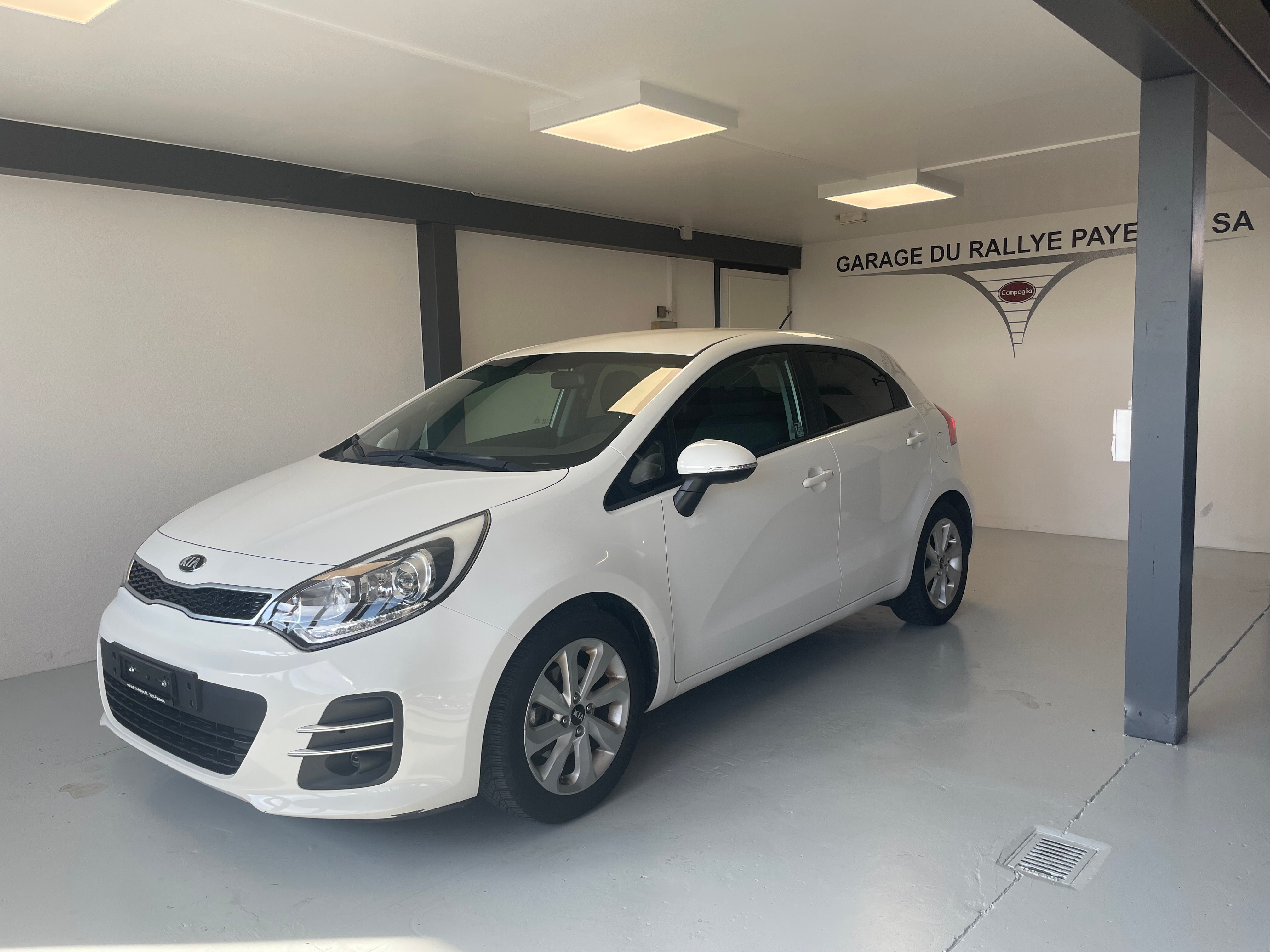 KIA Rio 1.4 CVVT Trend