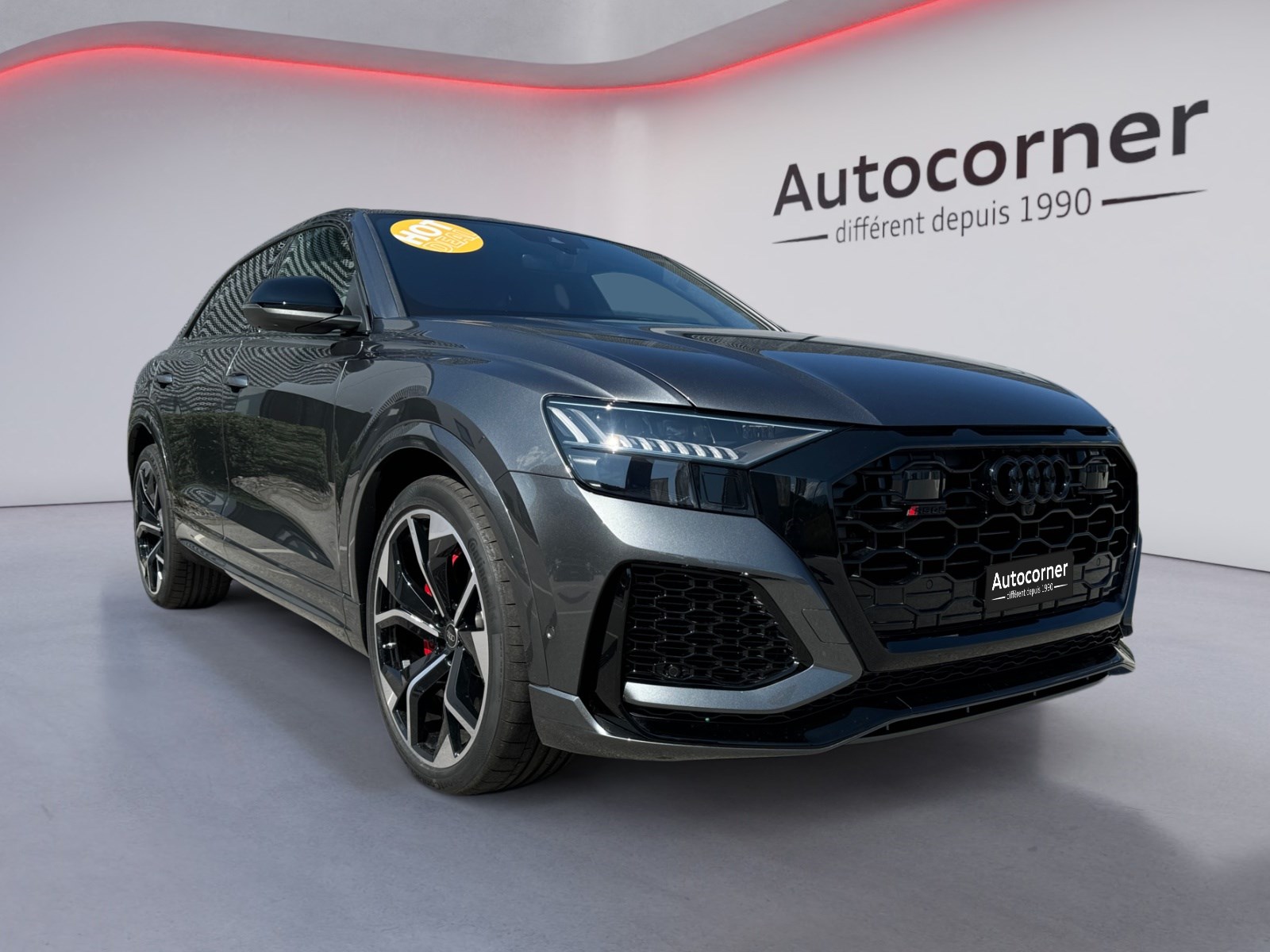 AUDI RSQ8 quattro tiptronic