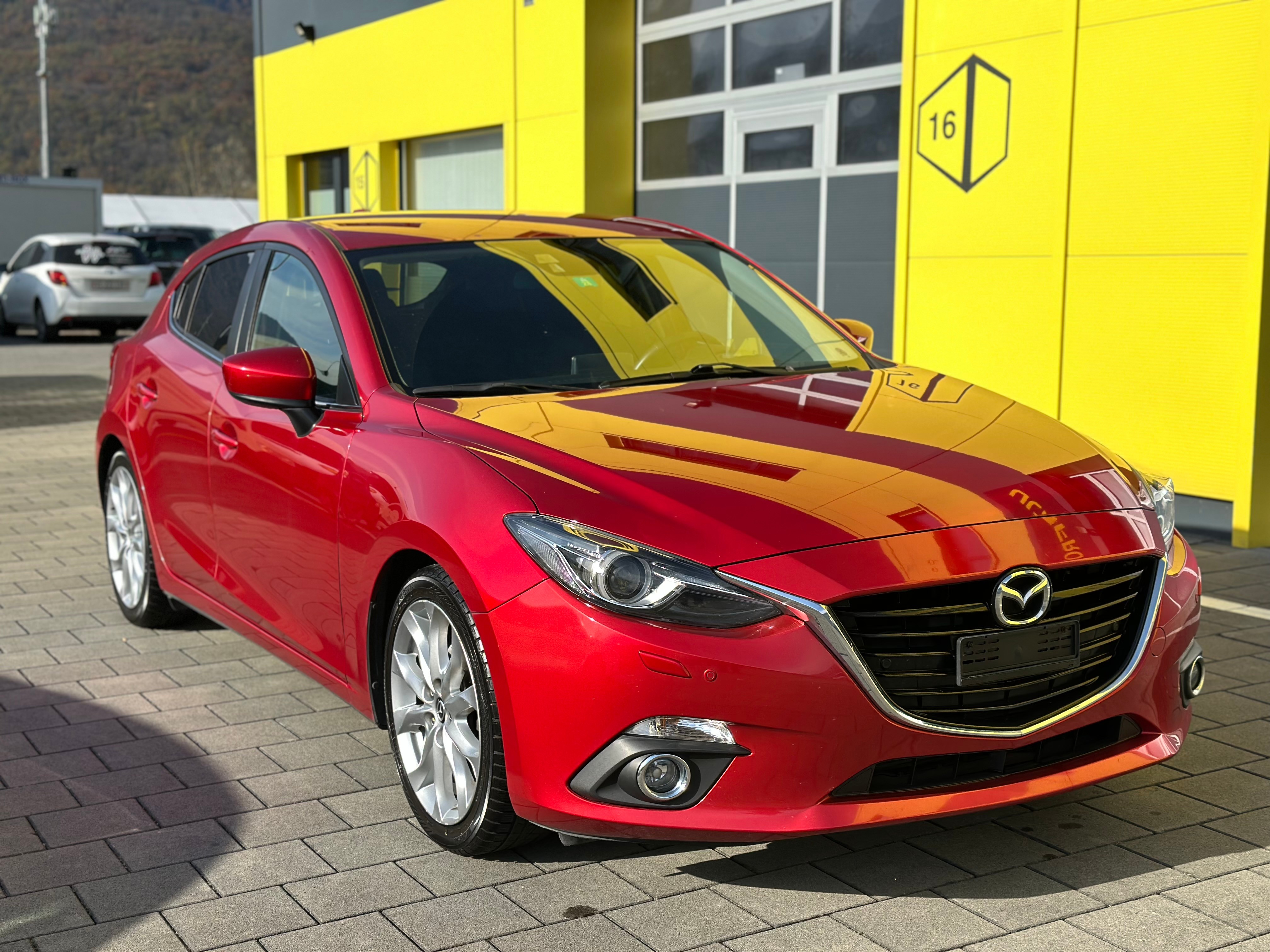 MAZDA 3 2.0 16V Revolution