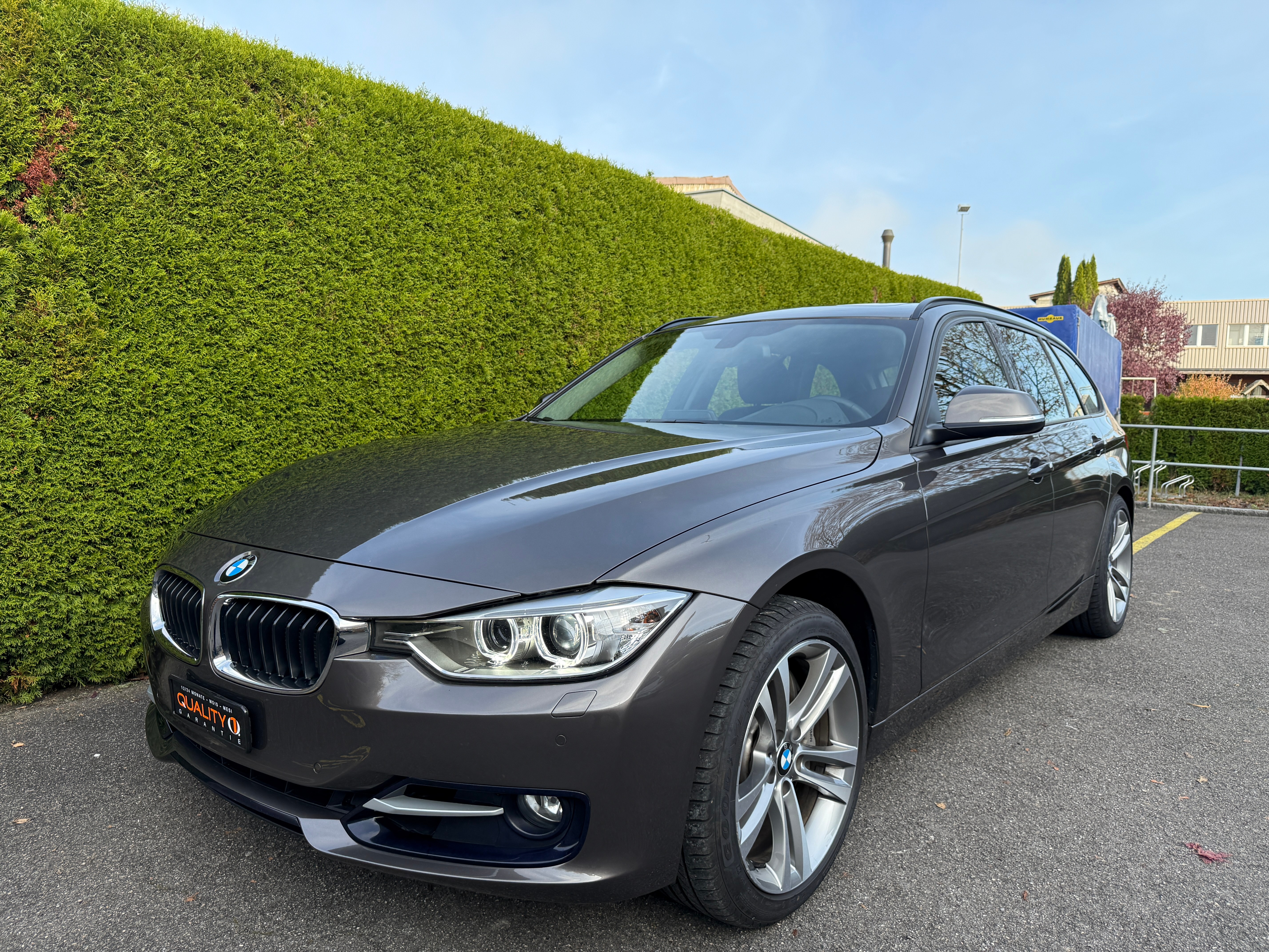 BMW 335i xDrive Touring Sport Line Steptronic